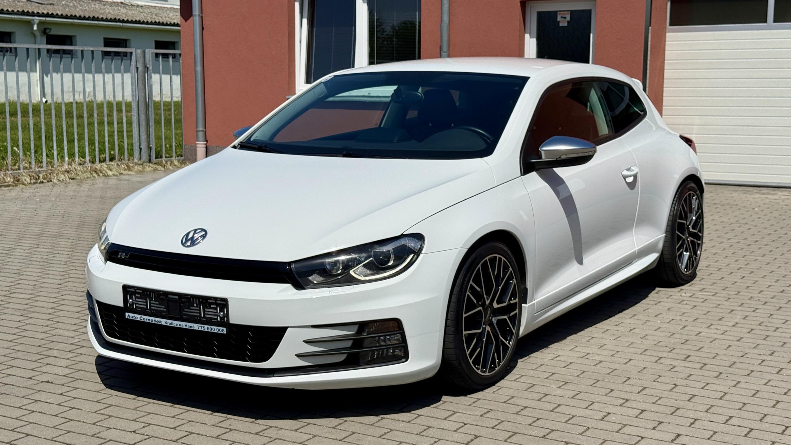Volkswagen Scirocco 2.0TDi*110kW*DSG*R-LINE*LED*