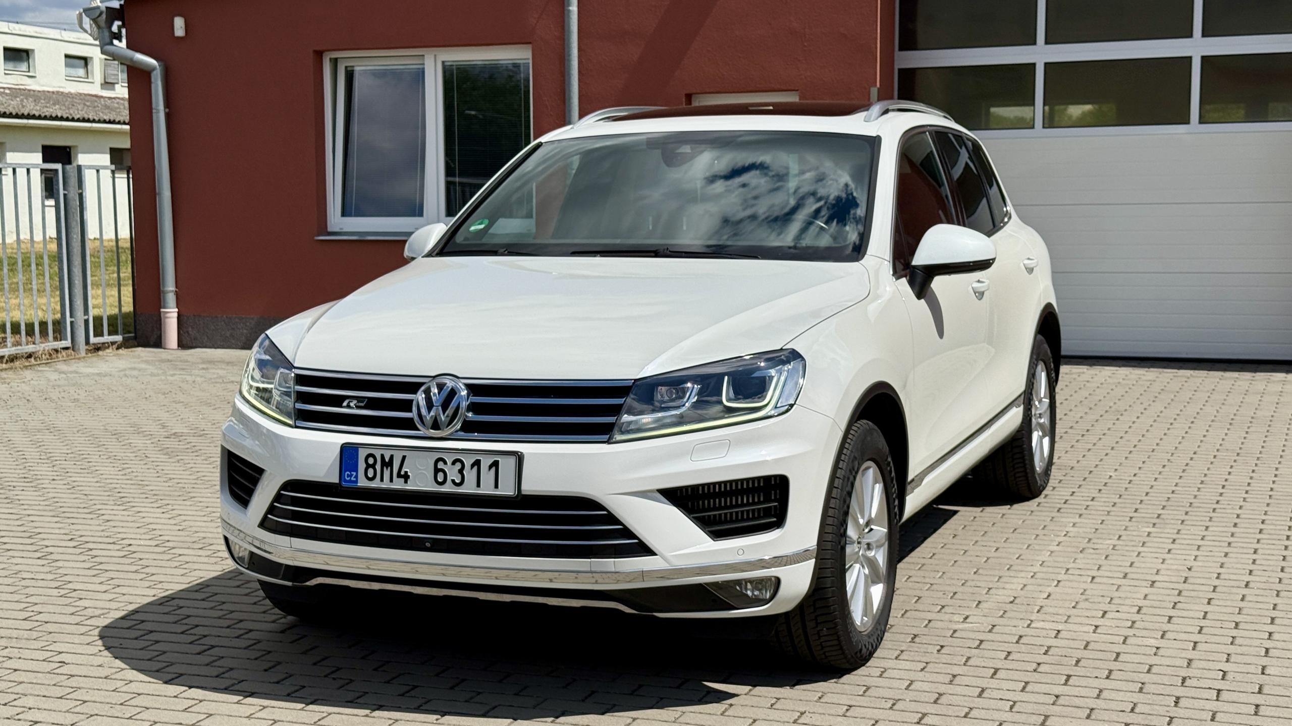Volkswagen Touareg 3.0TDi*193kW*R-LINE*PERLEŤ