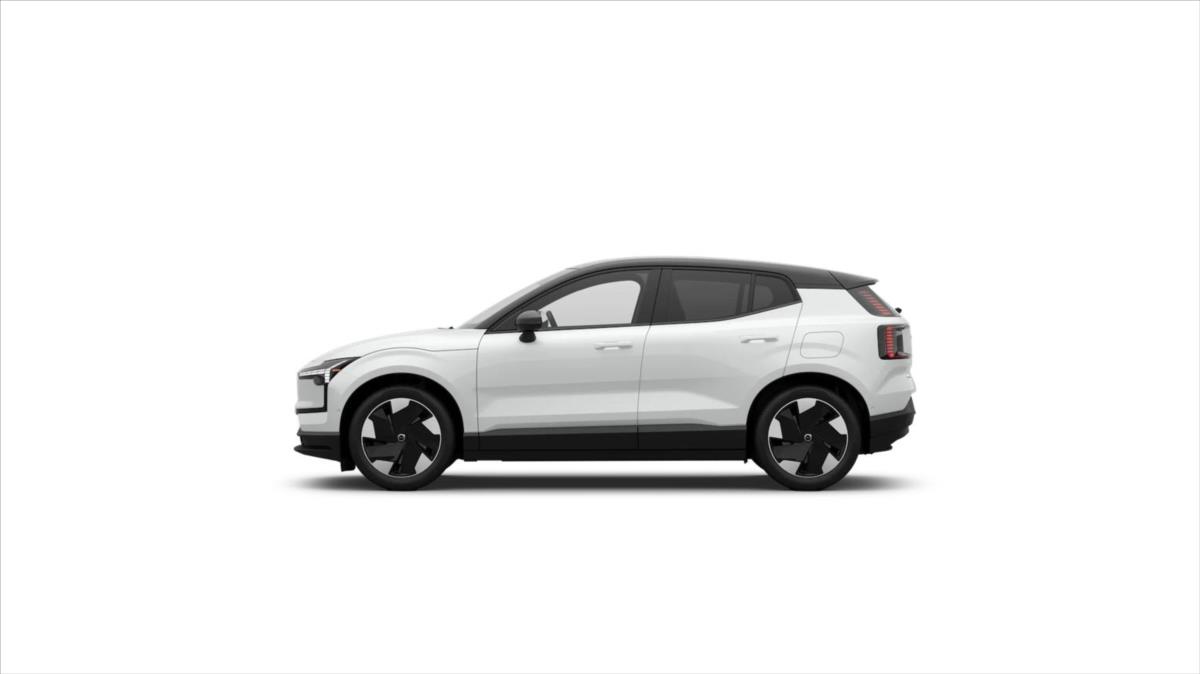Volvo EX30 Plus P5 Long Range Cross Count