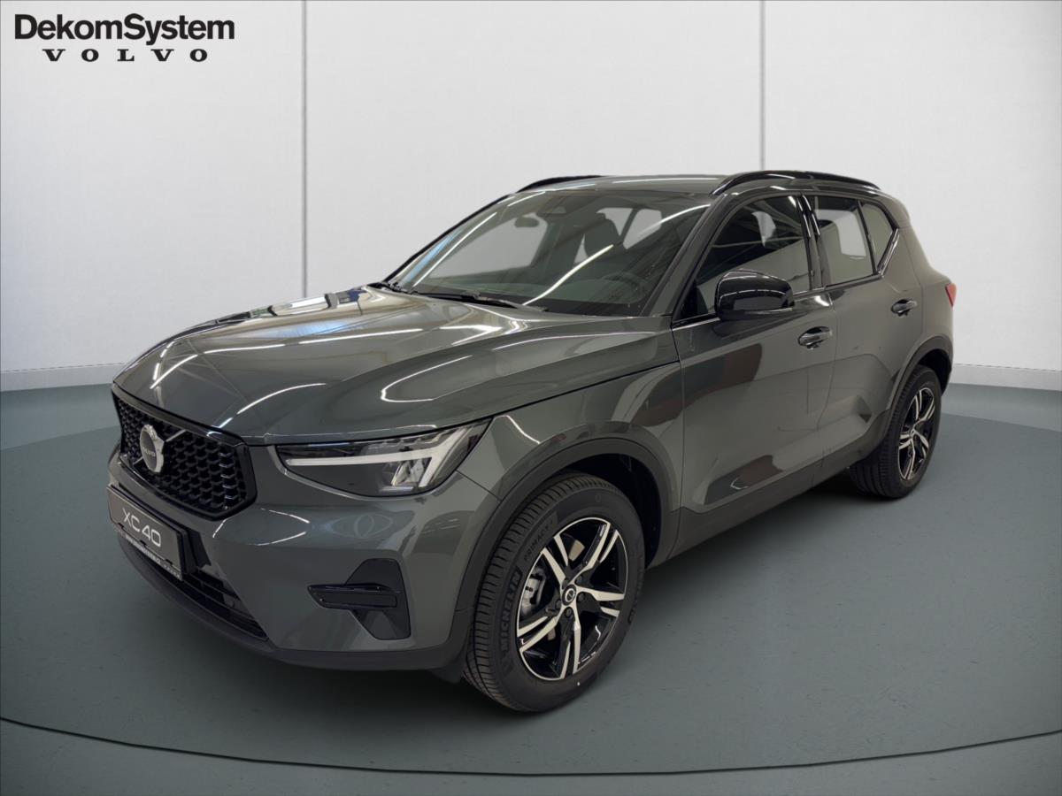 Volvo XC40 2,0 B3 FWD Plus Dark 8367