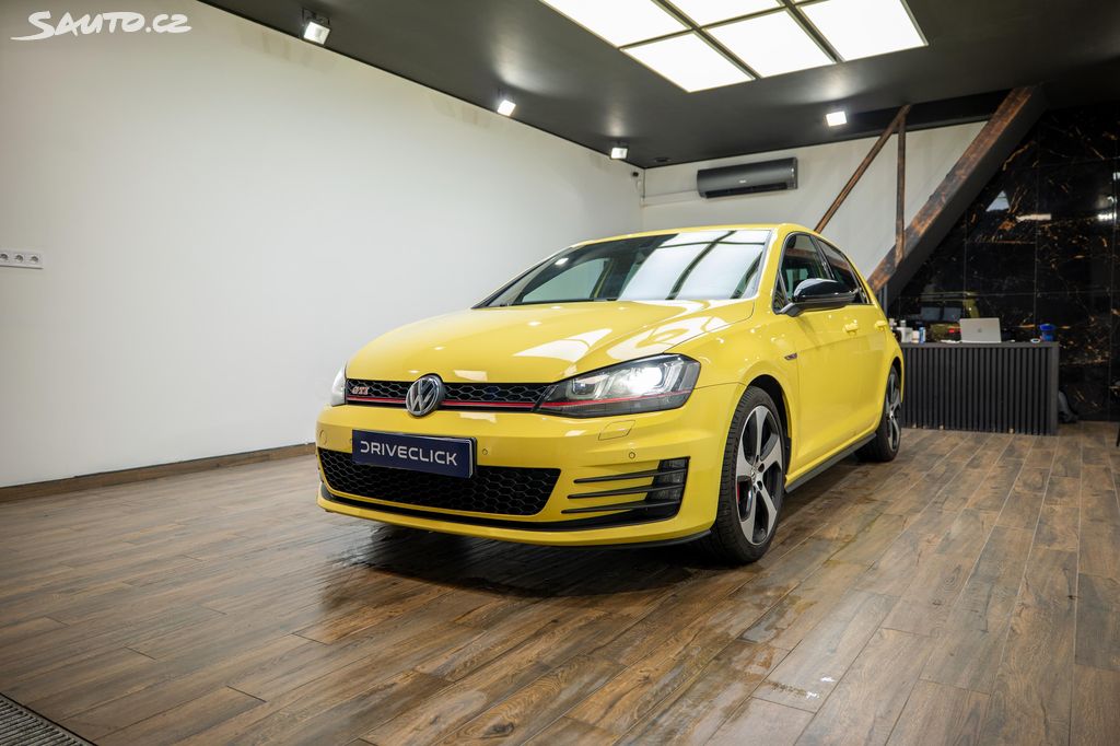 Volkswagen Golf GTI Performance 2.0 169 kW