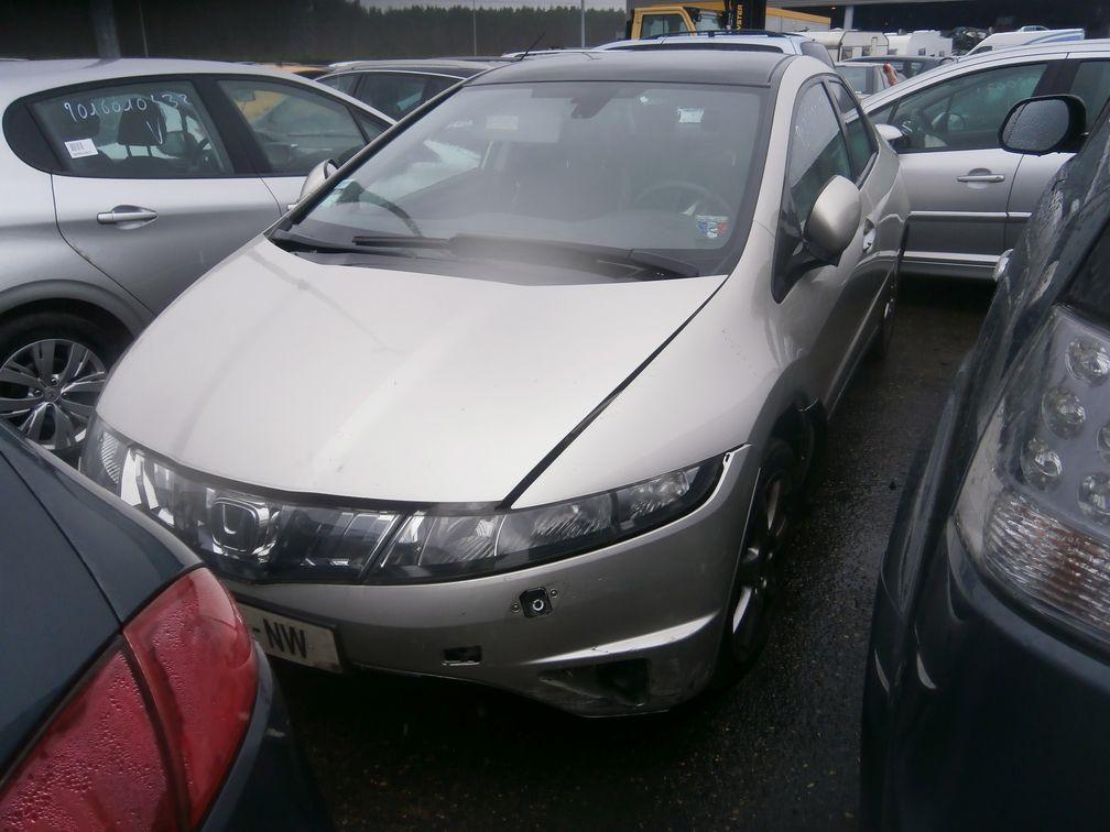 Honda Civic 2,2 cdti, ACdigi,6 rychlostí