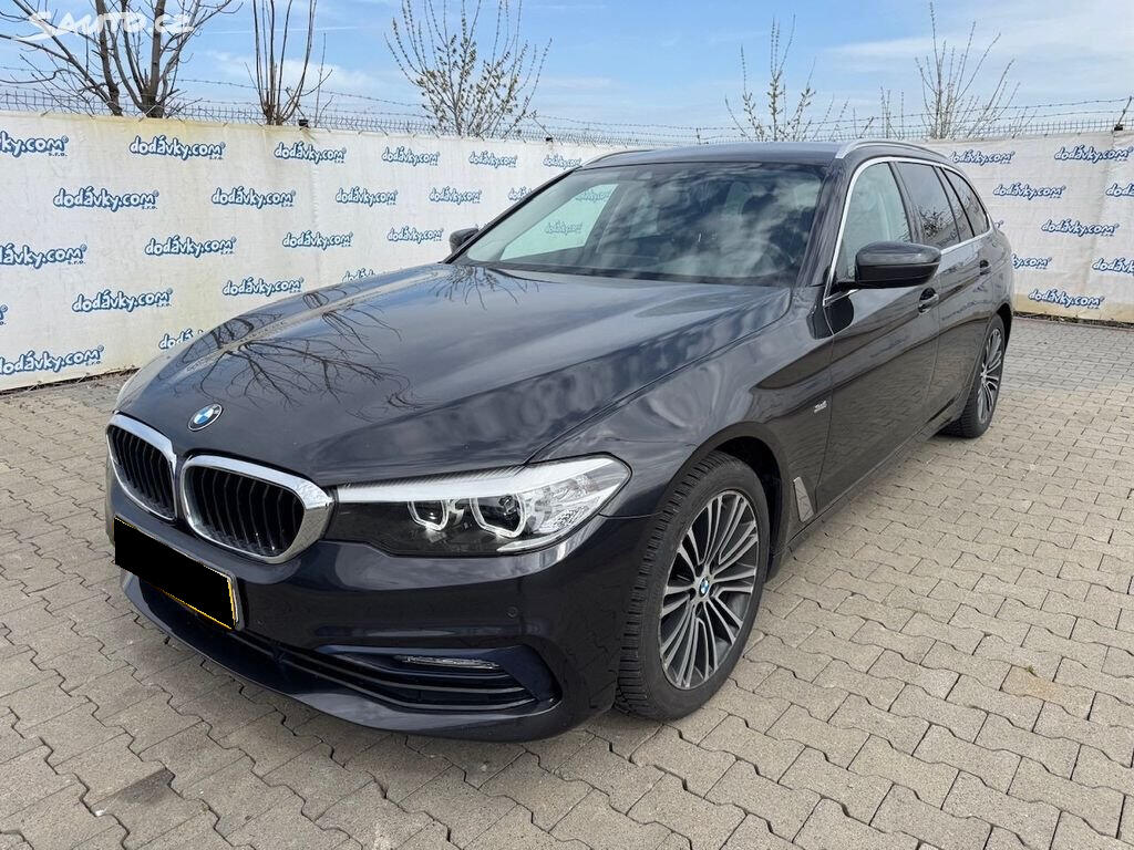 BMW Řada 5 520d xdrive Sportline kombi