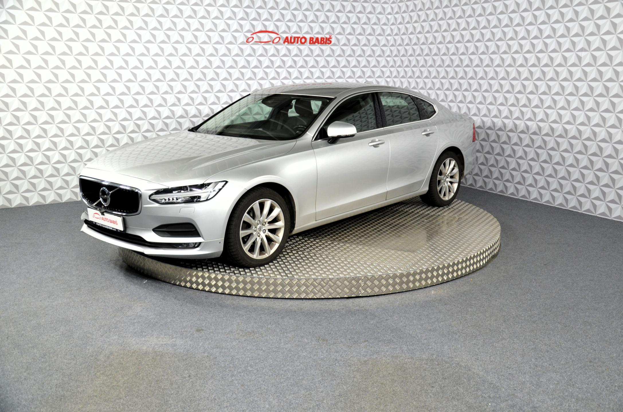 Volvo S90 D3