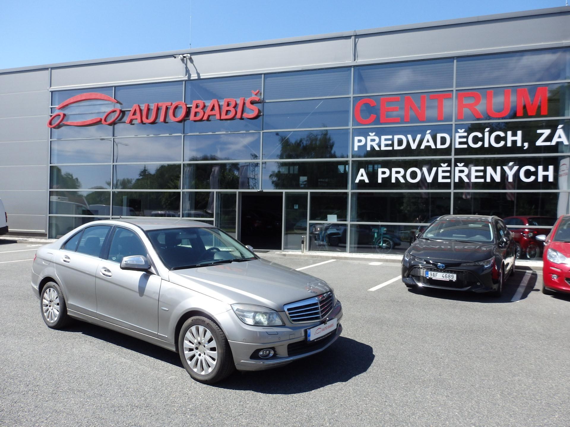 Mercedes-Benz Třídy C 220CDi Elegance