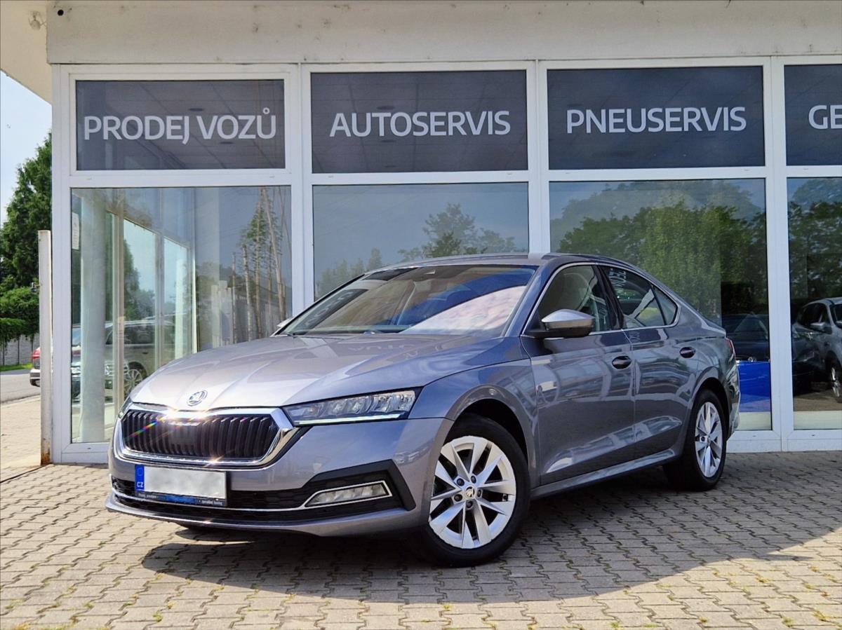 Škoda Octavia 2,0 TDI DSG TOPSTAV +ZIMNÍPNEU