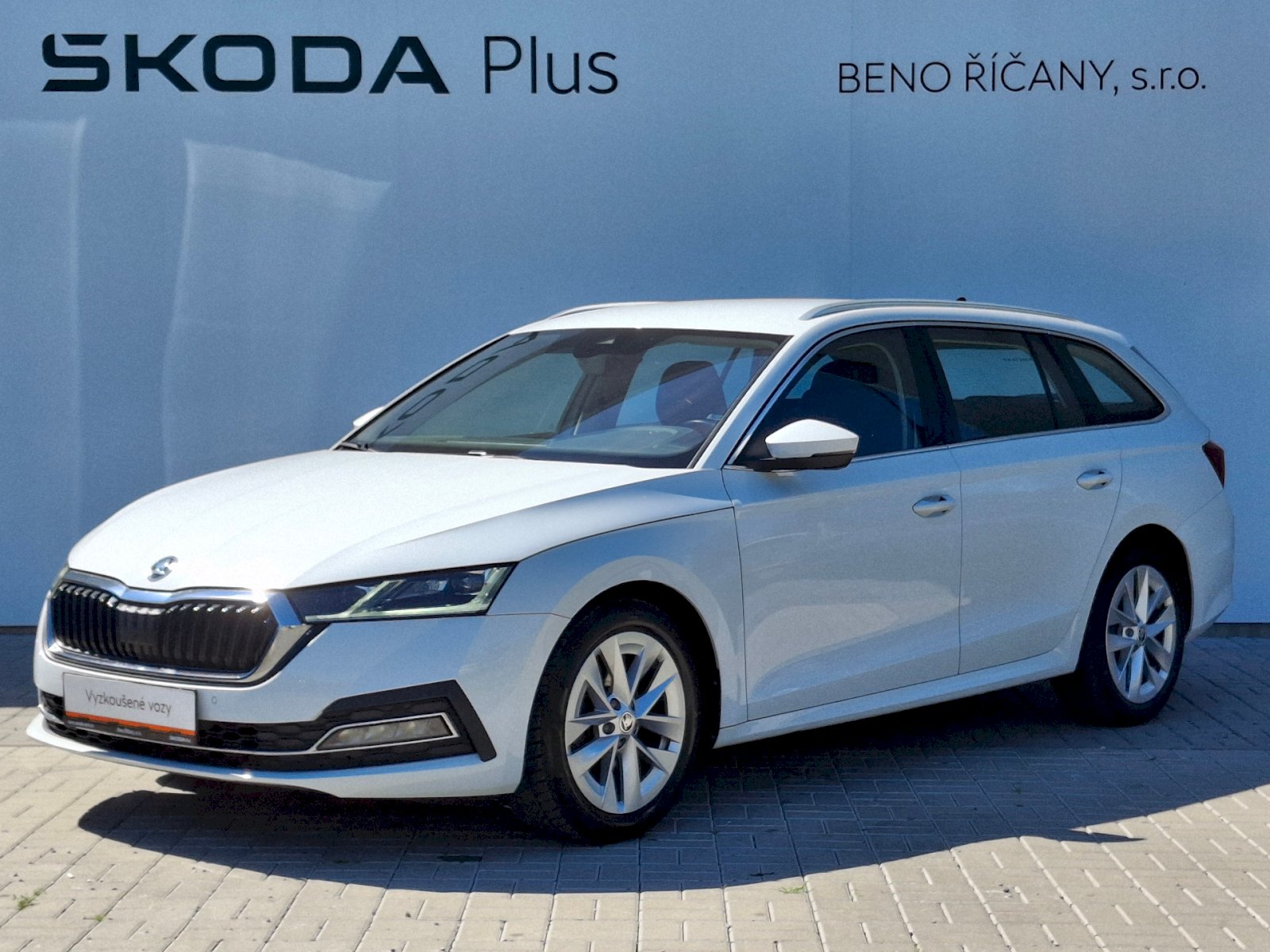 Škoda Octavia Combi Style Plus DSG 1,5TSi 11