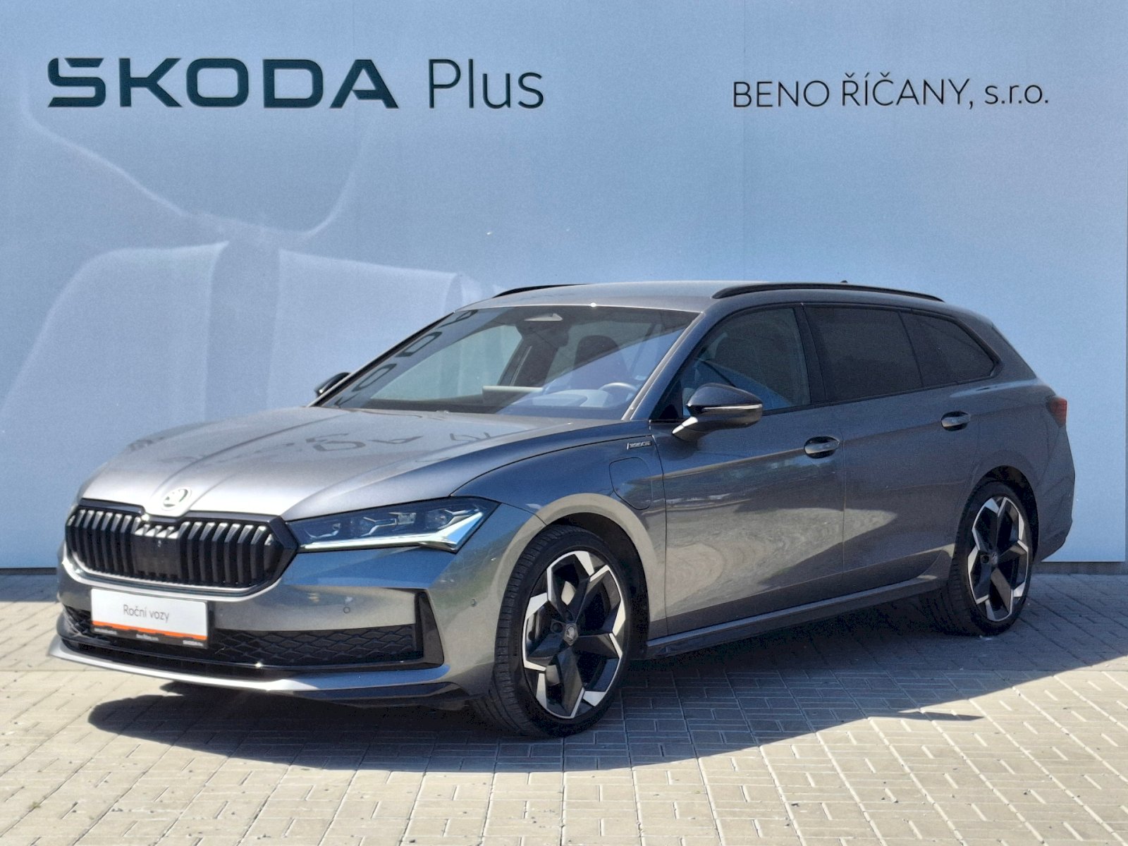 Škoda Superb Combi iV SportLine DSG 1,5TSi