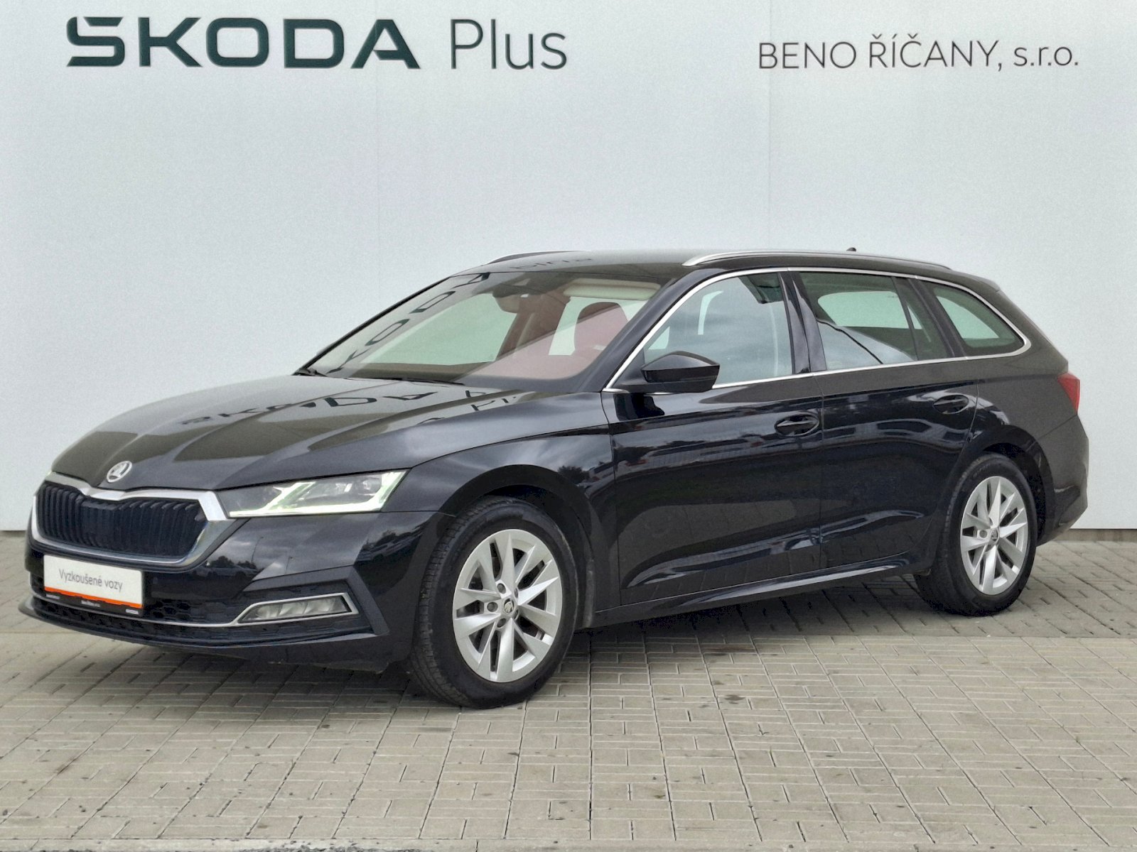 Škoda Octavia Combi Style Plus DSG 2,0TDi 11