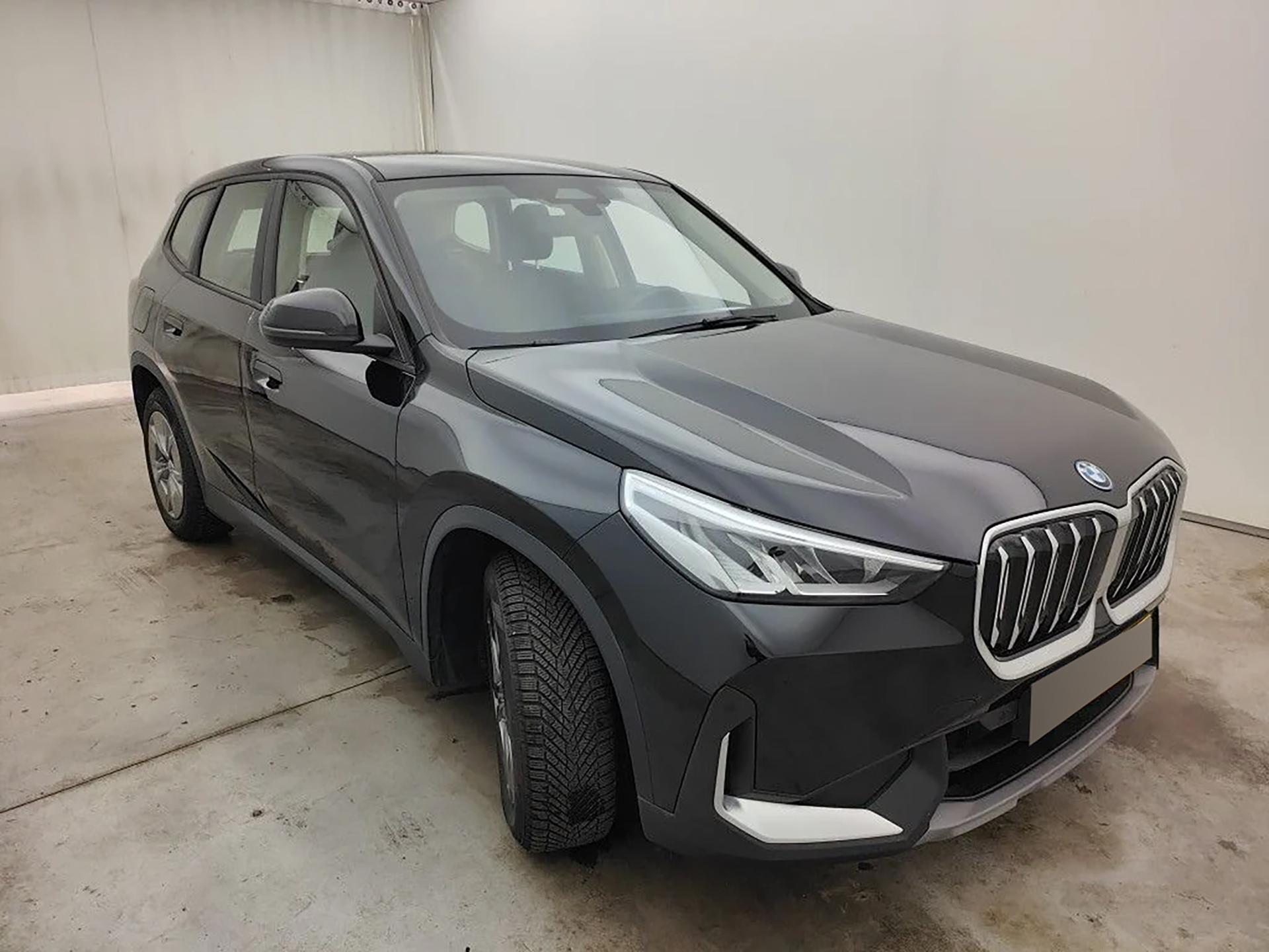 BMW iX1 xDrive30