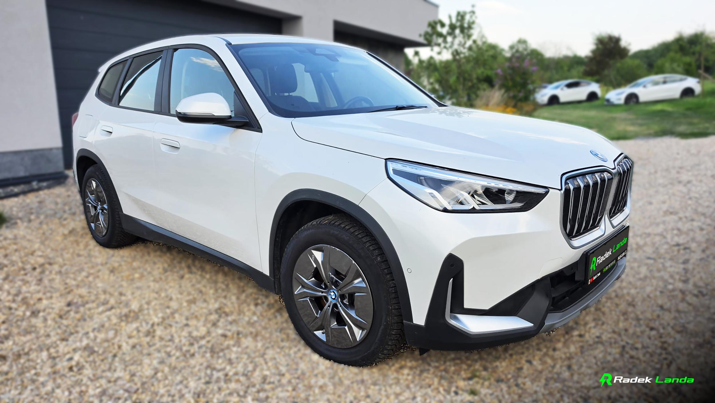 BMW iX1 xDrive30