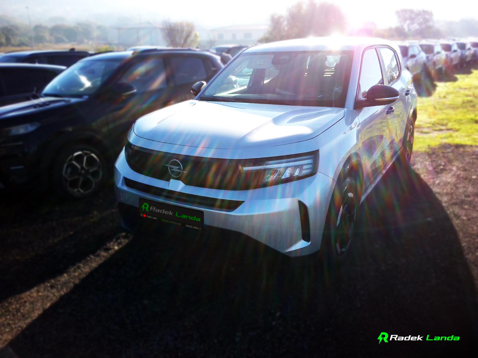 Opel Frontera LED, Navi, kamera, záruka