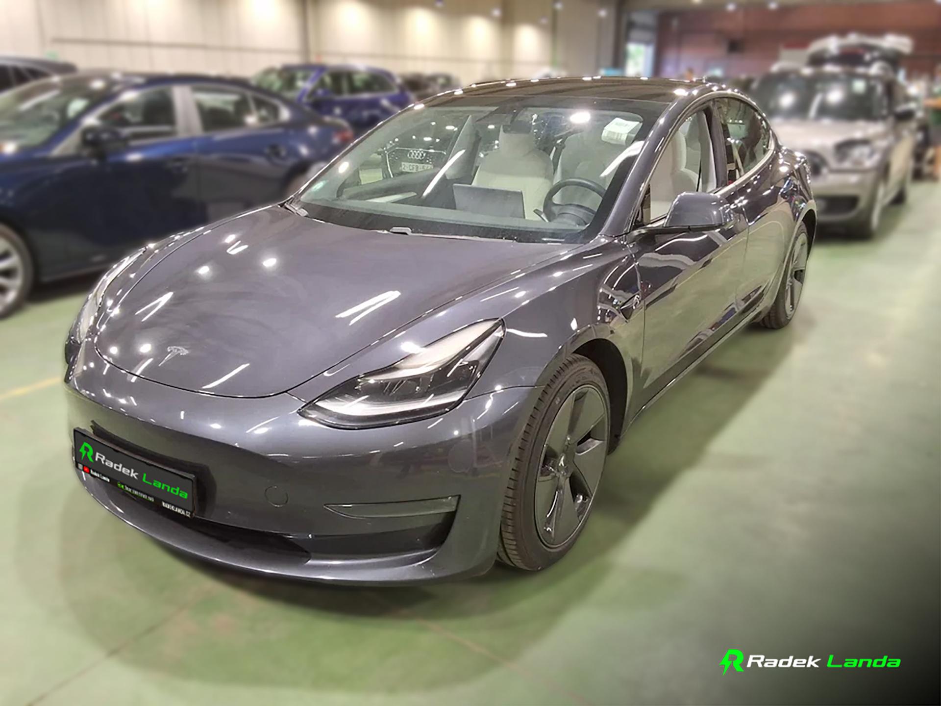 Tesla Model 3 LR AWD 75 kWh | Bílý interiér
