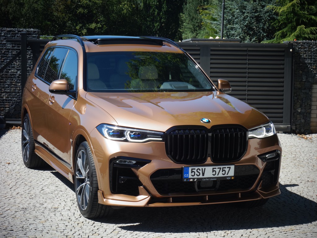 BMW X7 4.0d*XD*M-PAKET*24000KM*TOP*CZ