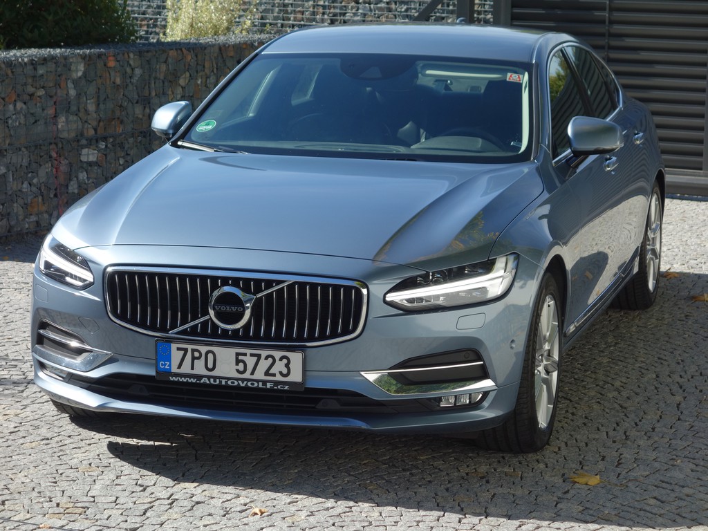Volvo S90 2.0D*140KW*D4*INSCRIPTION*CZ