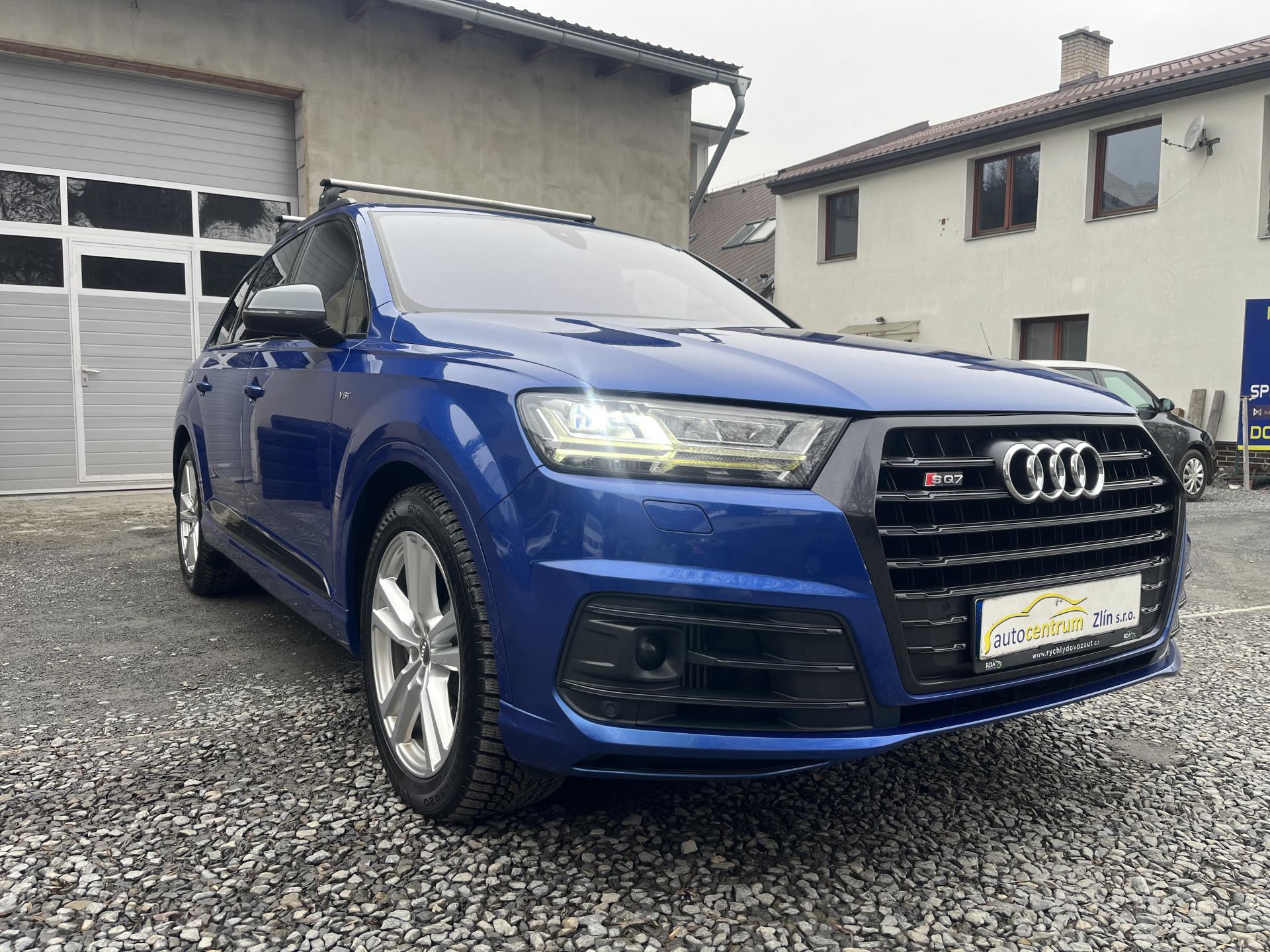 Audi SQ7 4,0 D V8 320Kw 7 MÍST PANORAMA