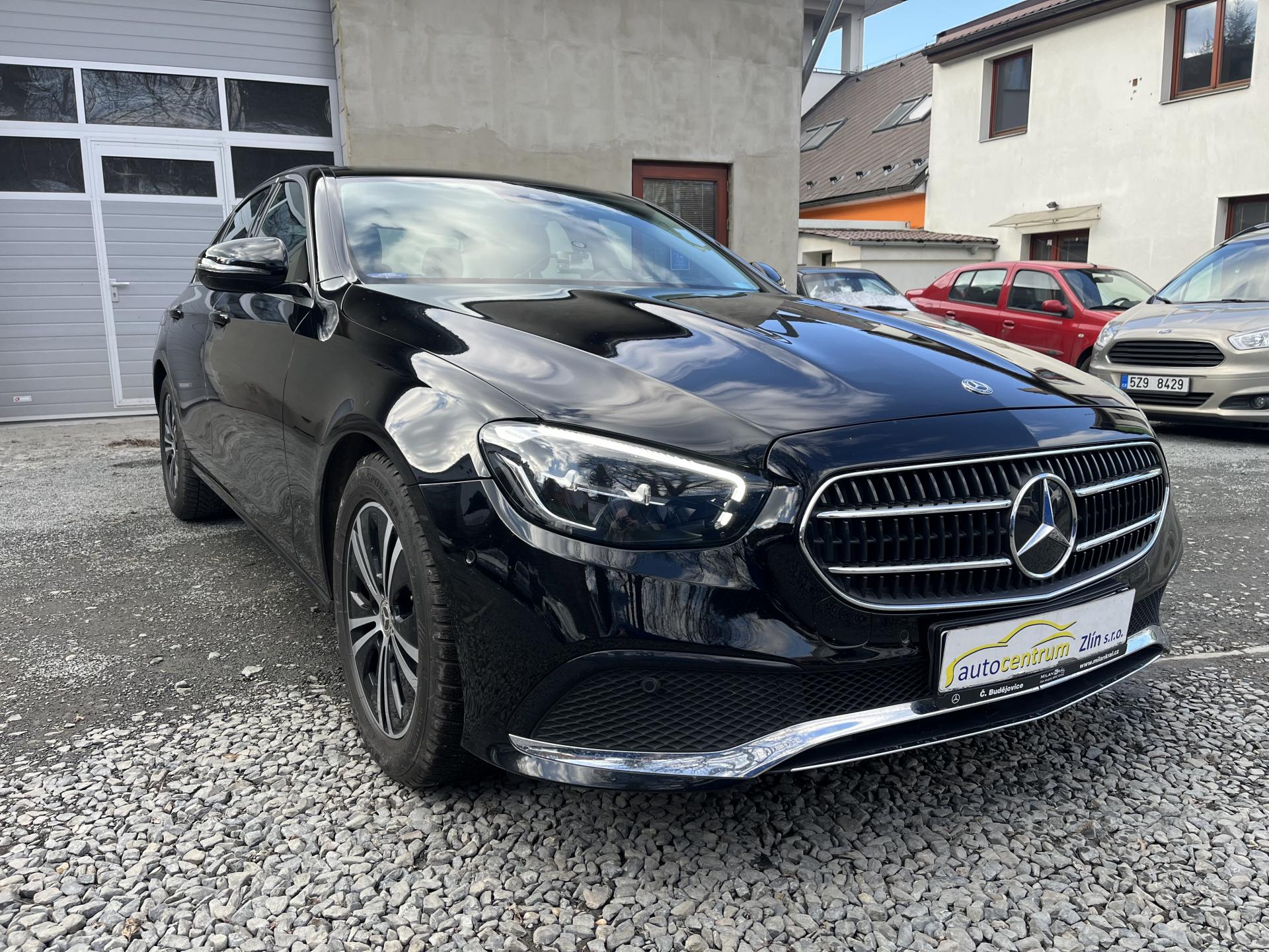 Mercedes-Benz Třídy E 2,0D 4MATIC 9GTRONIC ČR!!!