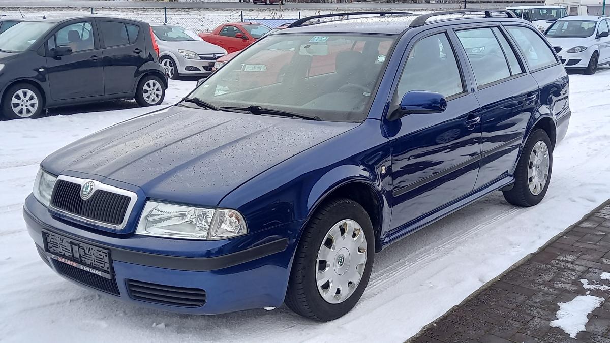 Škoda Octavia TOUR 1.6 MPi ASR