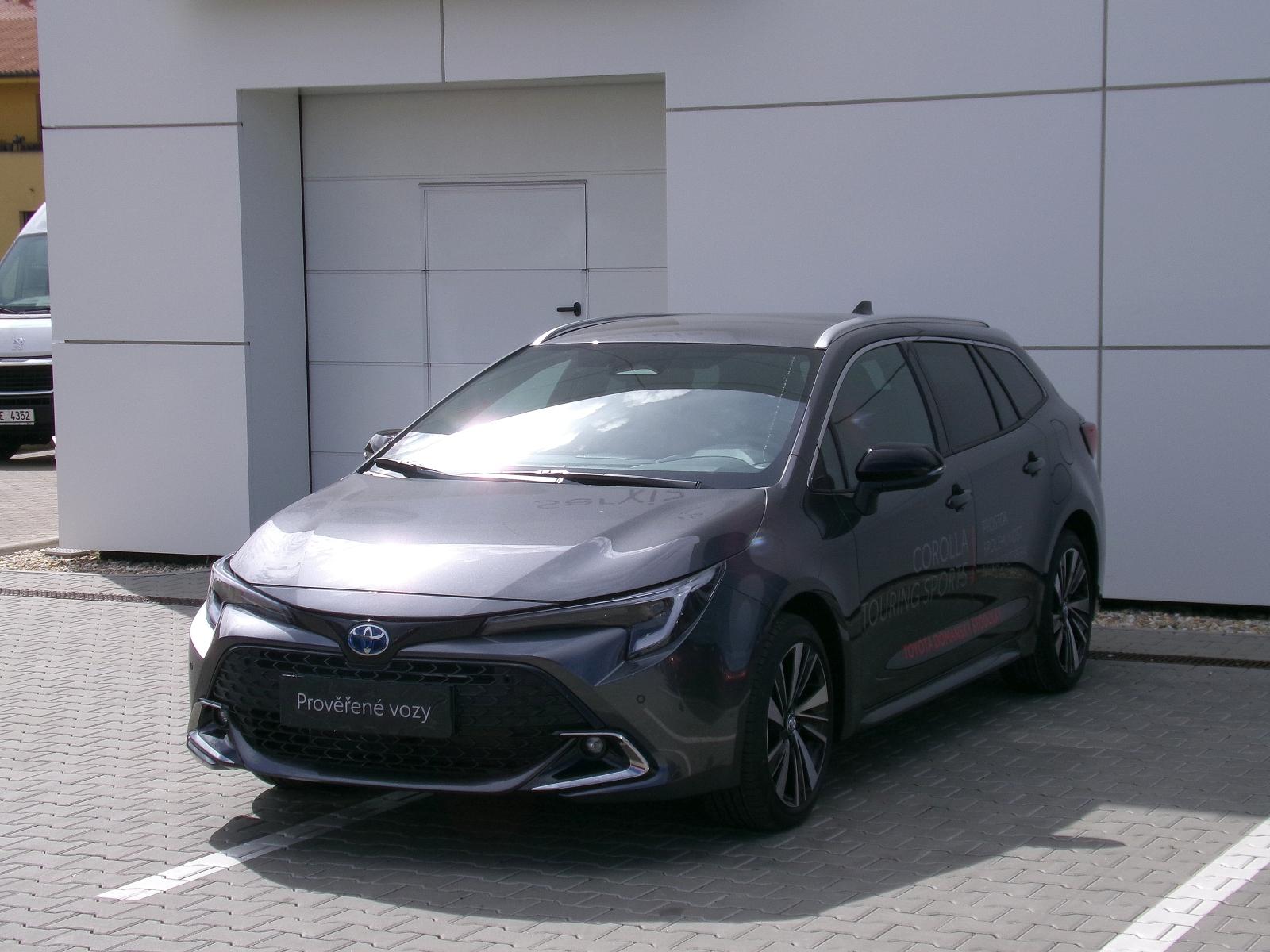 Toyota Corolla TS STYLE 1,8 HEV AT