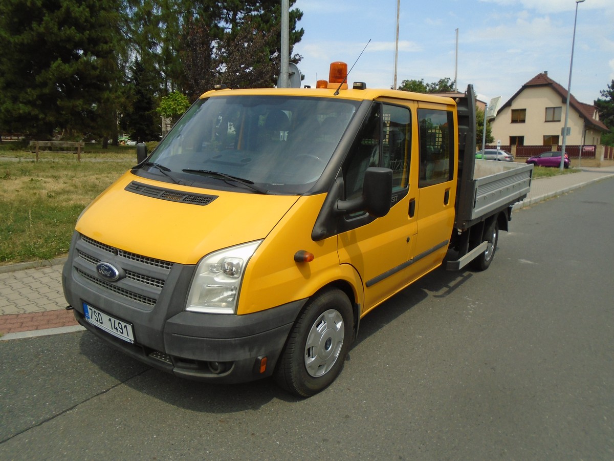 Ford Transit 2.2 TDCi Valník DC 6 míst