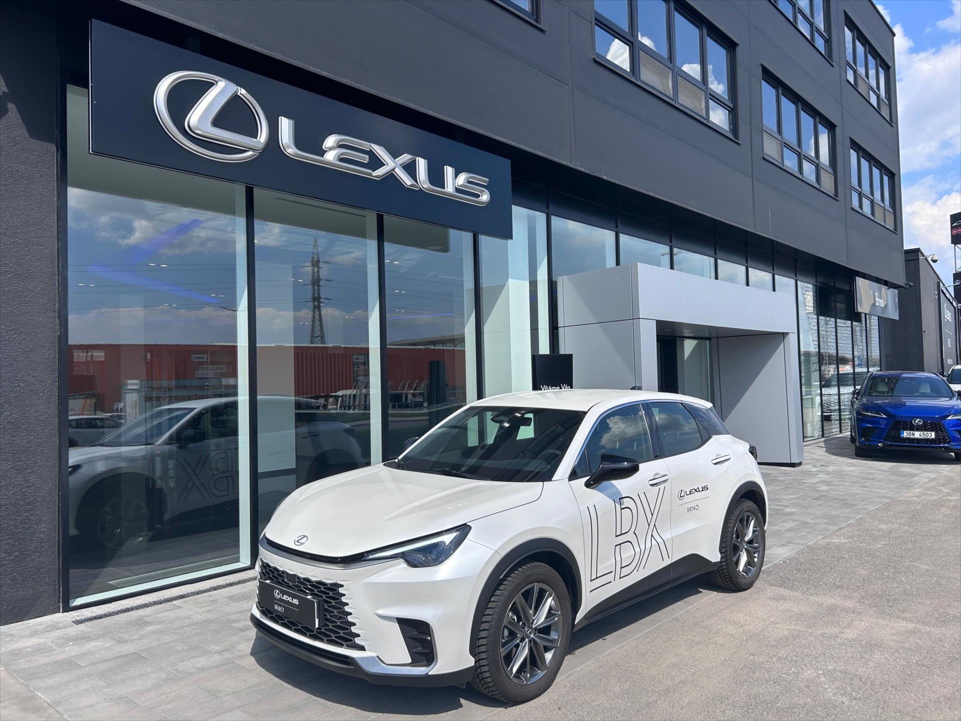 Lexus LBX 1,5 Elegant Tech Black