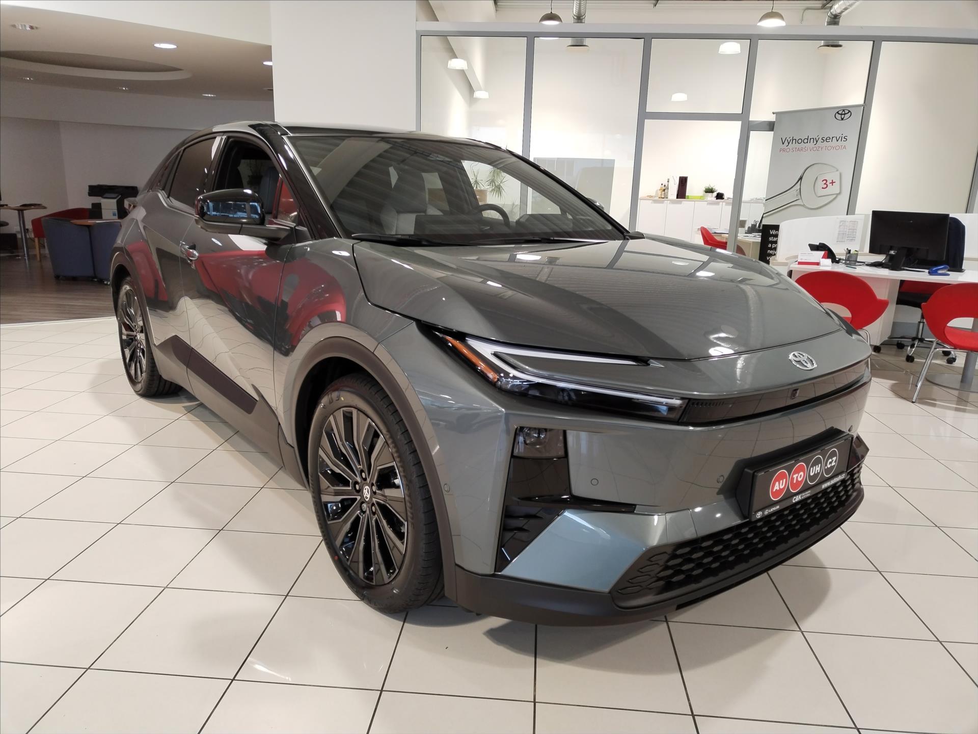 Toyota C-HR BEV 77 kWh AWD EXECUTIVE VIP