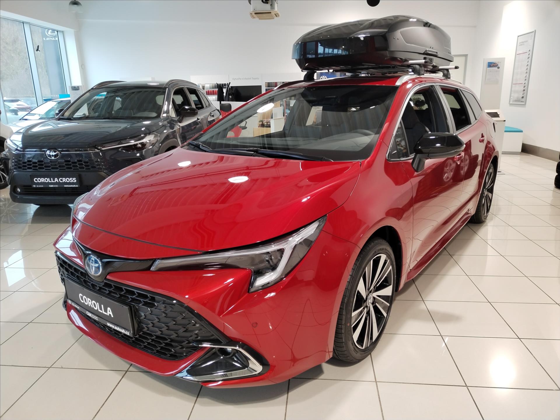 Toyota Corolla 1.8 HYBRID e-CVT TS STYLE