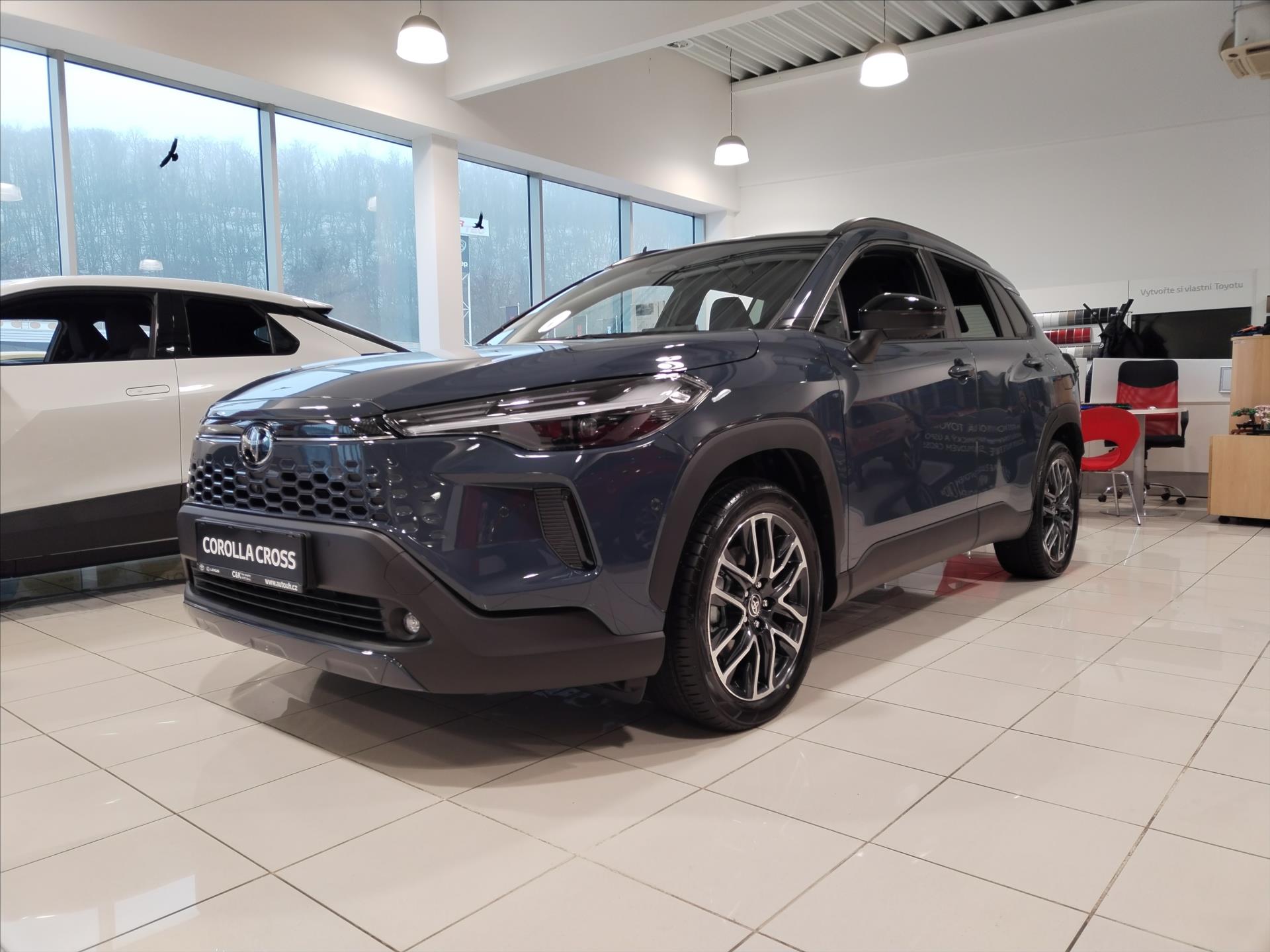 Toyota Corolla Cross 2.0 HEV e-CVT EXECUTIVE SKYVI