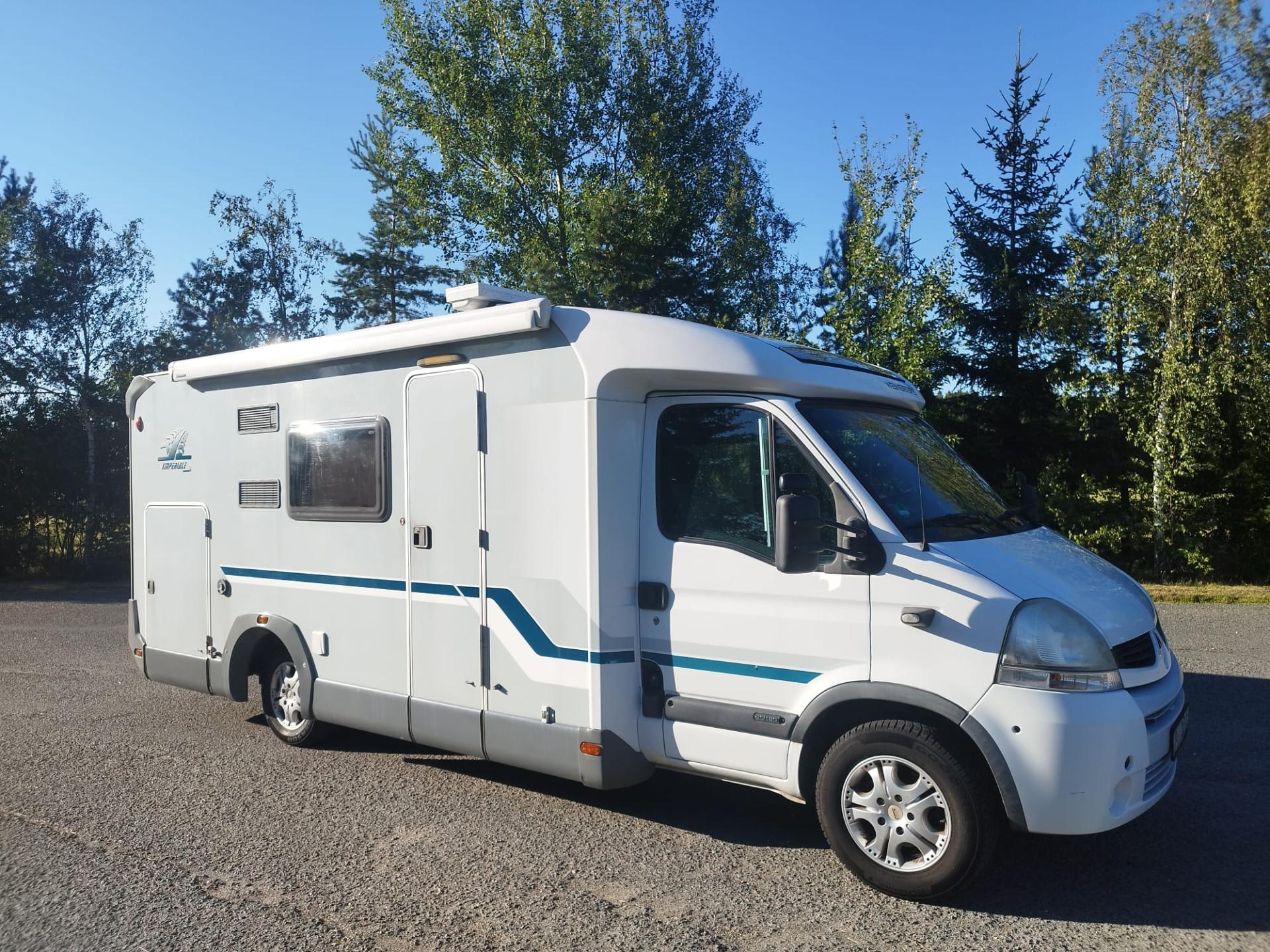 Renault WEINSBERG 2.5Dci zadní postel