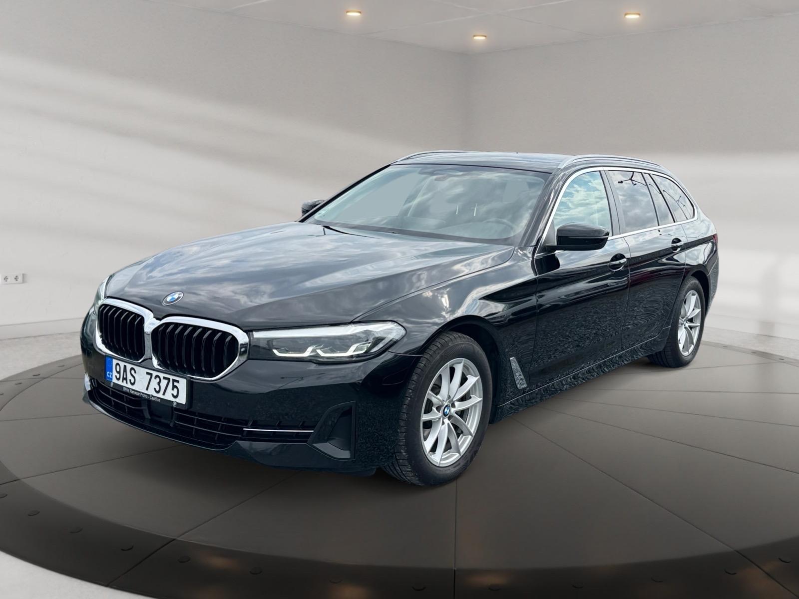 BMW Řada 5 xDRIVE 520d 140kW 4x4 CZ