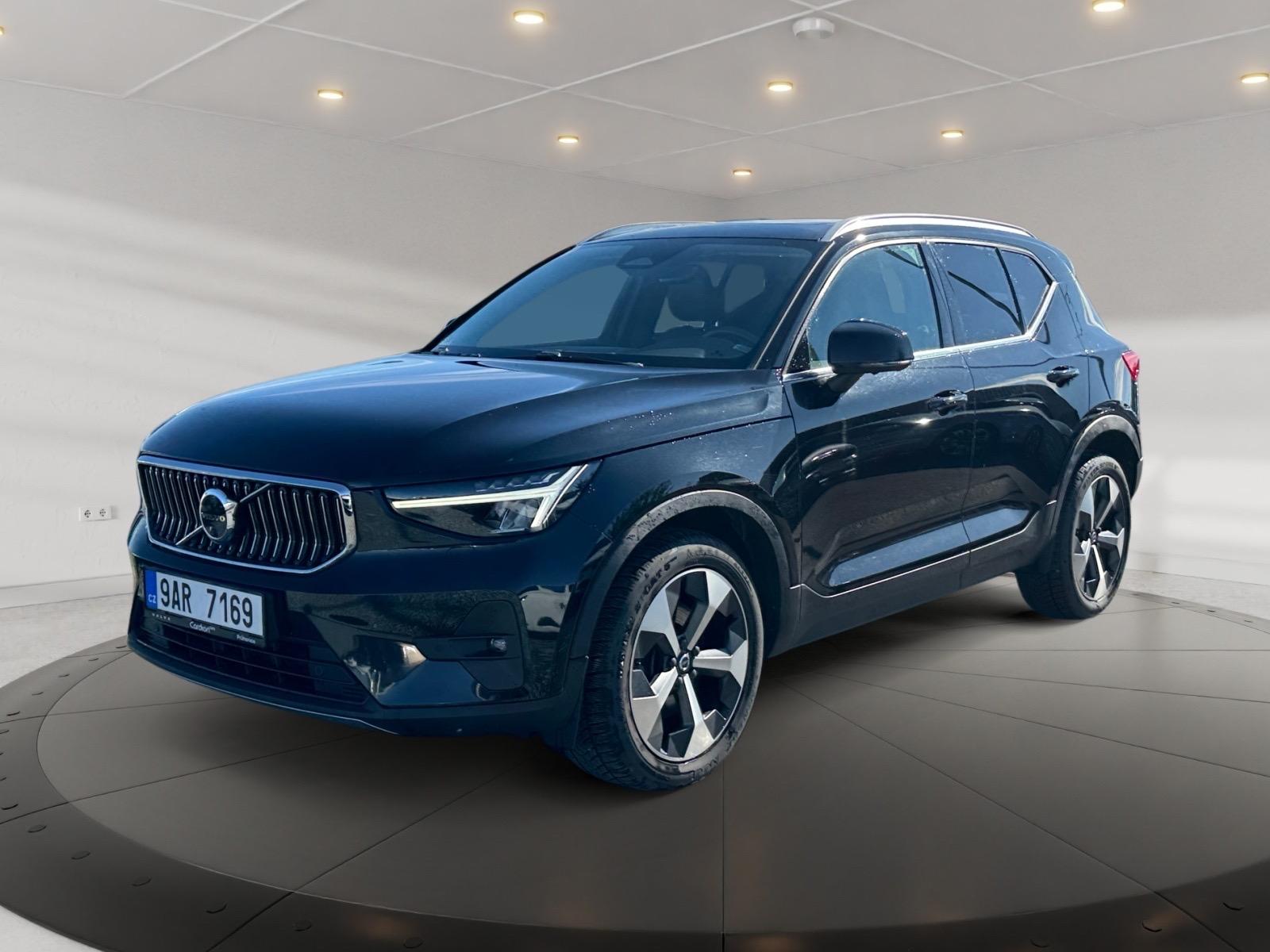 Volvo XC40 ULTIMATE BRIGHT B4 P 145kW AWD