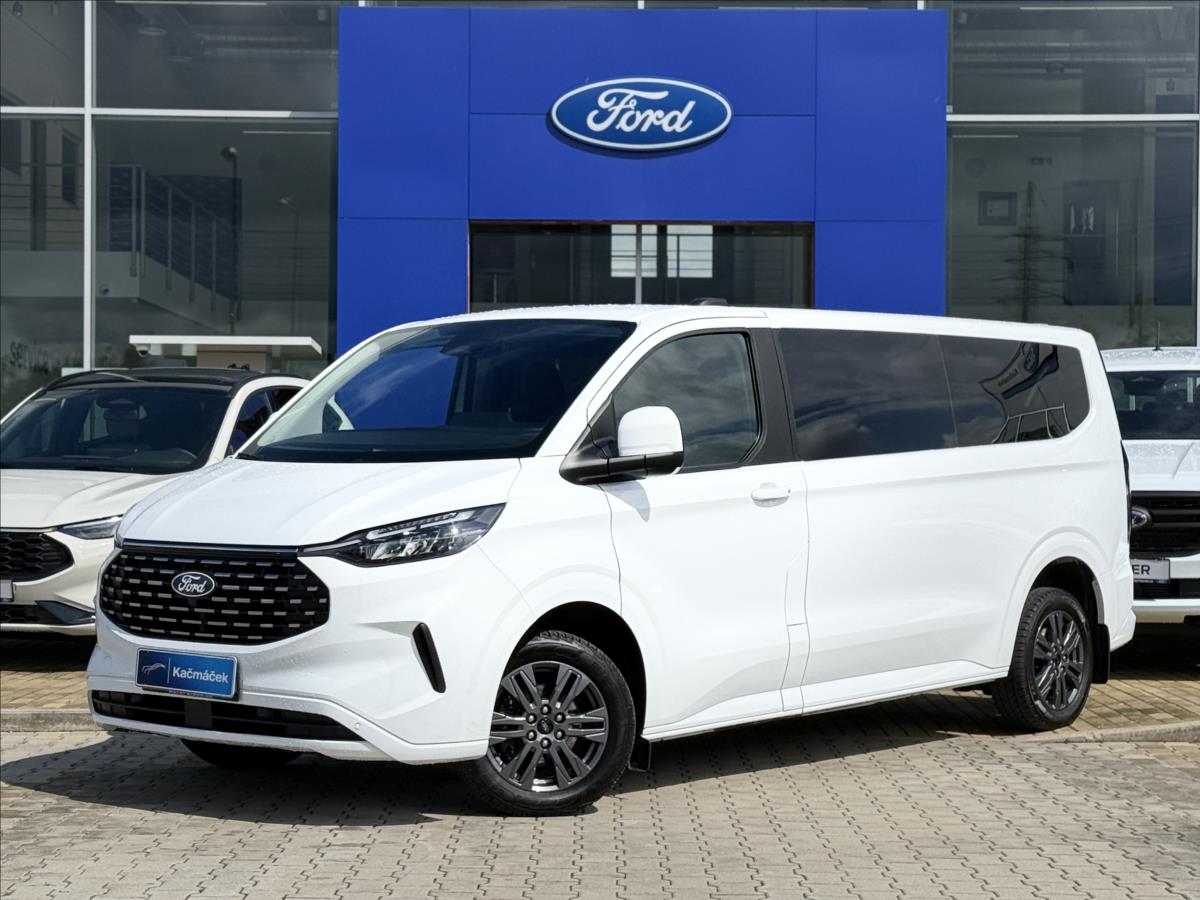 Ford Tourneo Custom 2,0 EcoBlue 125kW Titanium AWD