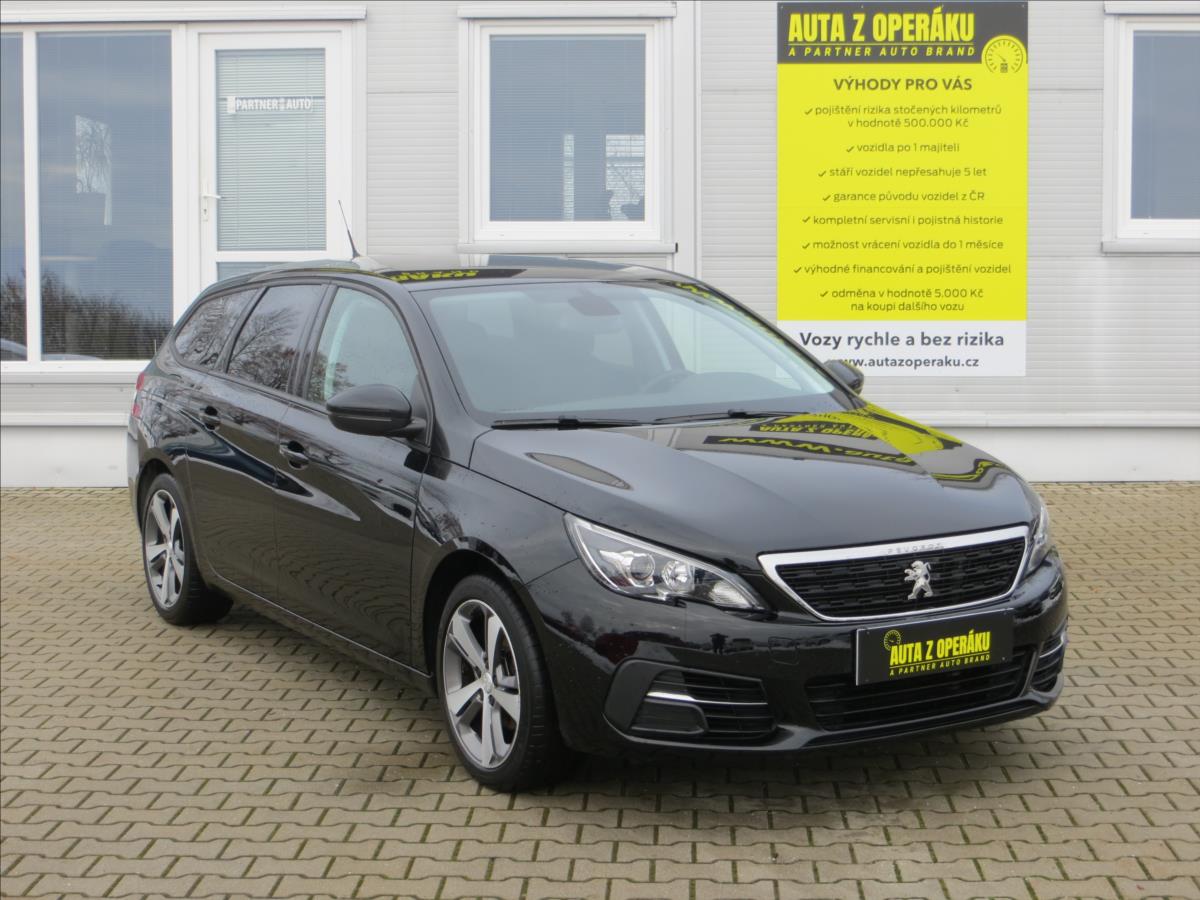 Peugeot 308 1,2 PureTech AUT8 S&S SW ČR
