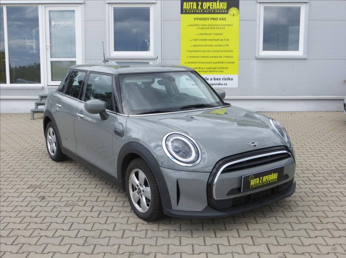 Mini Cooper 1,5 100kW CZ DPH Klima,Tempo