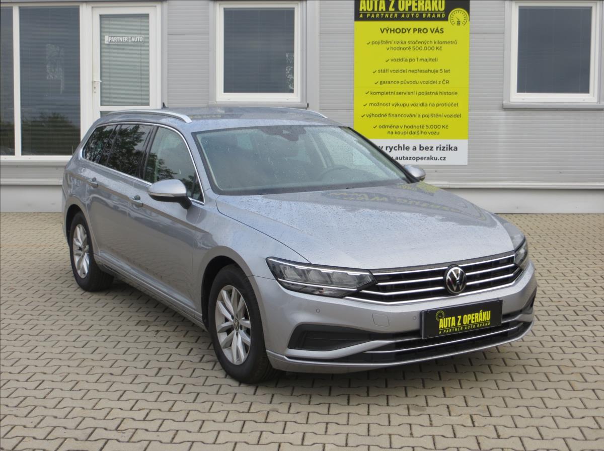 Volkswagen Passat 2,0 TDI 110kW Business DSG ČR