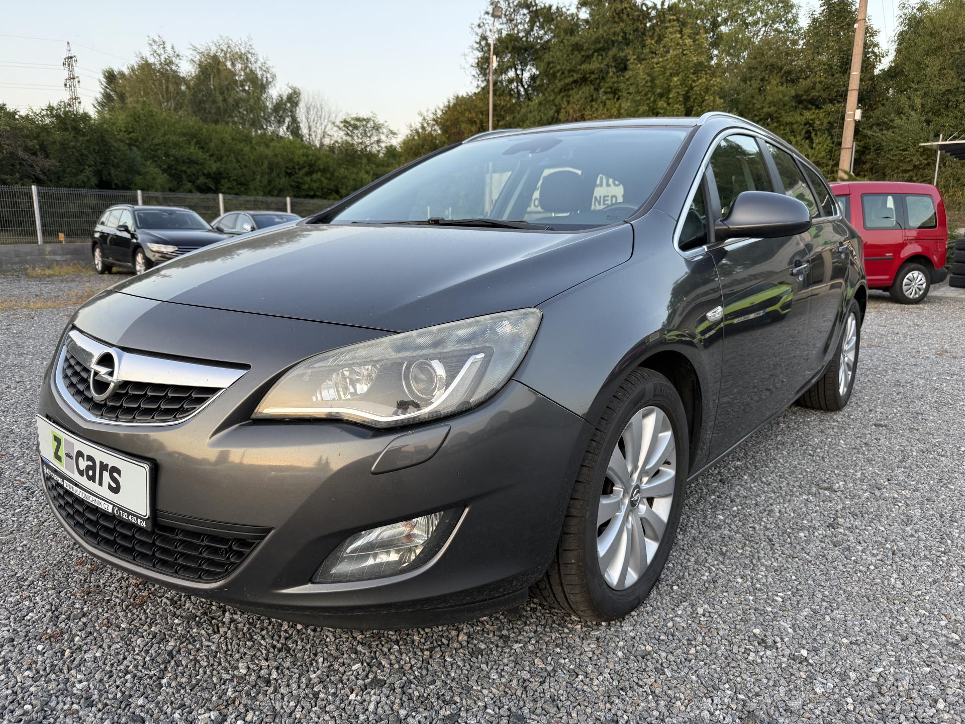Opel Astra 1.7CDTi 81kW Xenony ČR