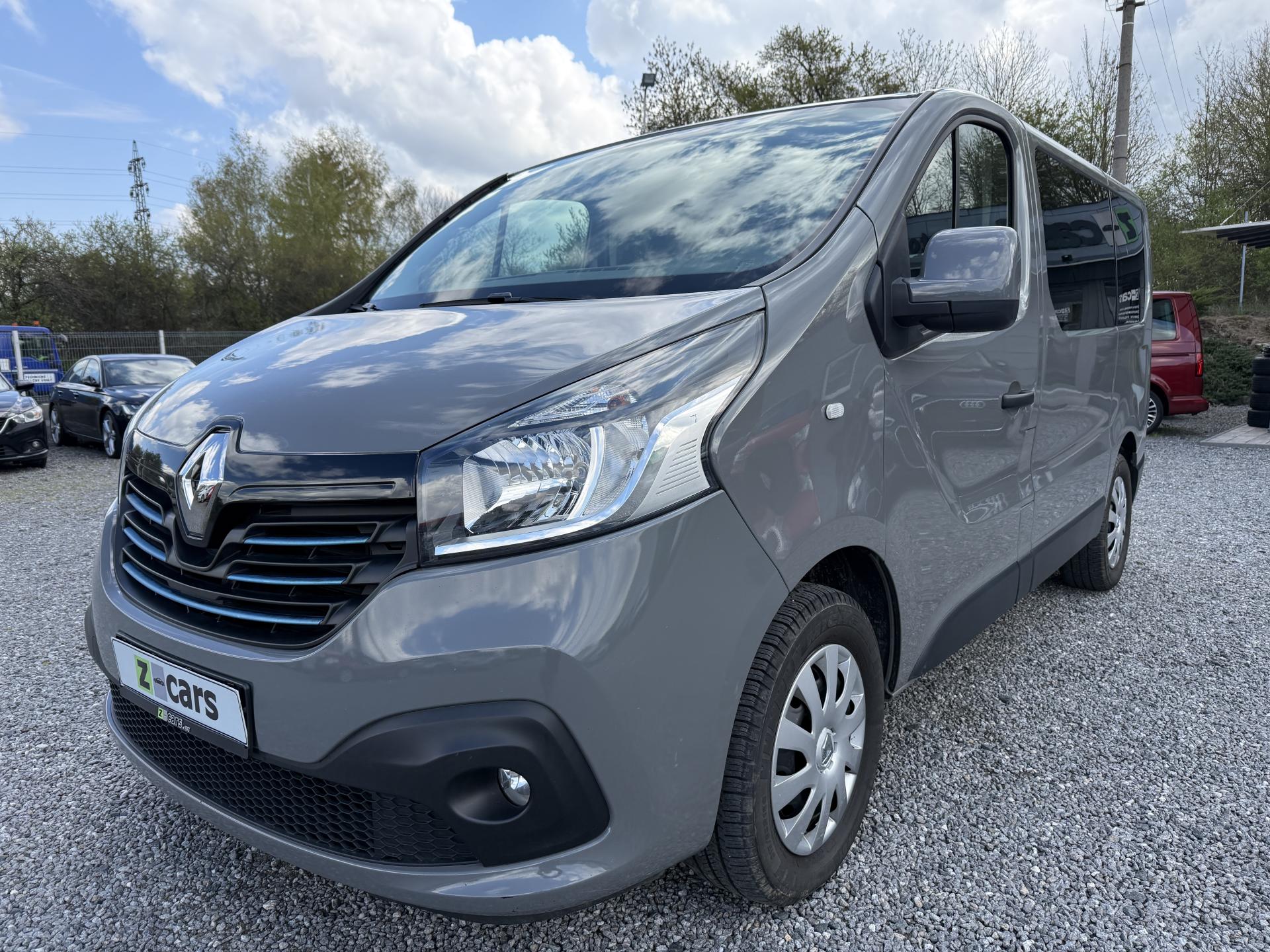 Renault Trafic 1.6dCi 89kW 9 míst ČR