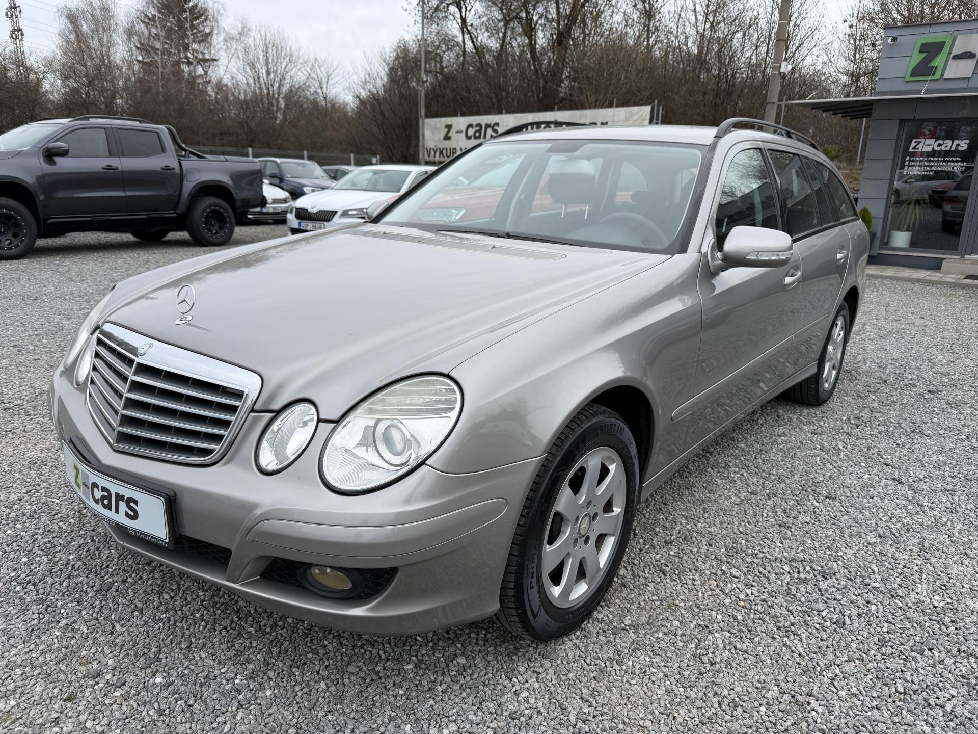 Mercedes-Benz Třídy E E 220CDi Manuál