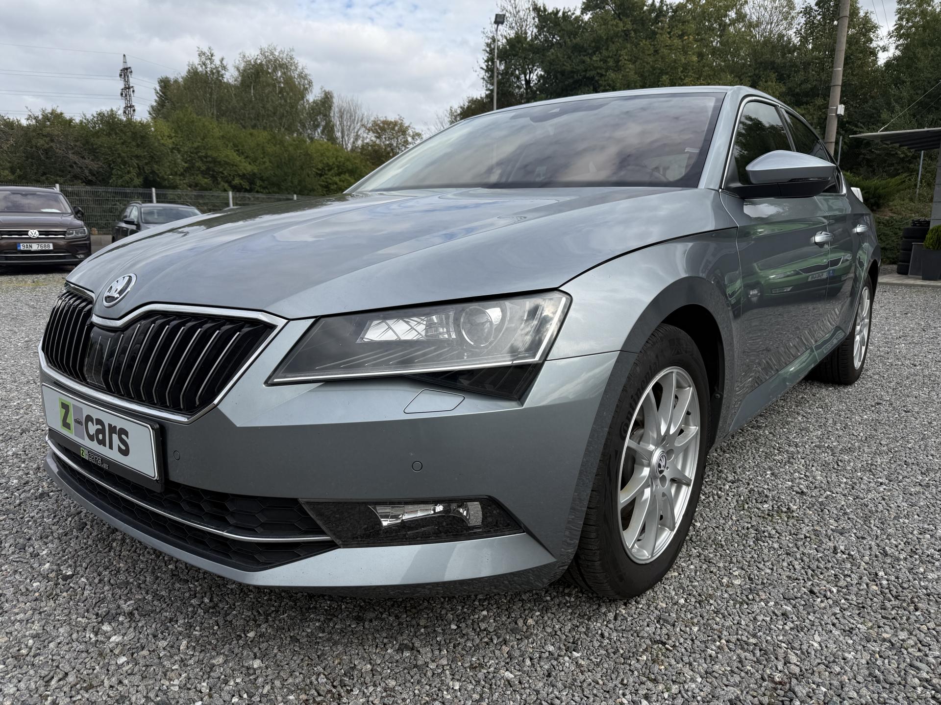 Škoda Superb 1.6TDi STYLE 88kW Navi BiXenon