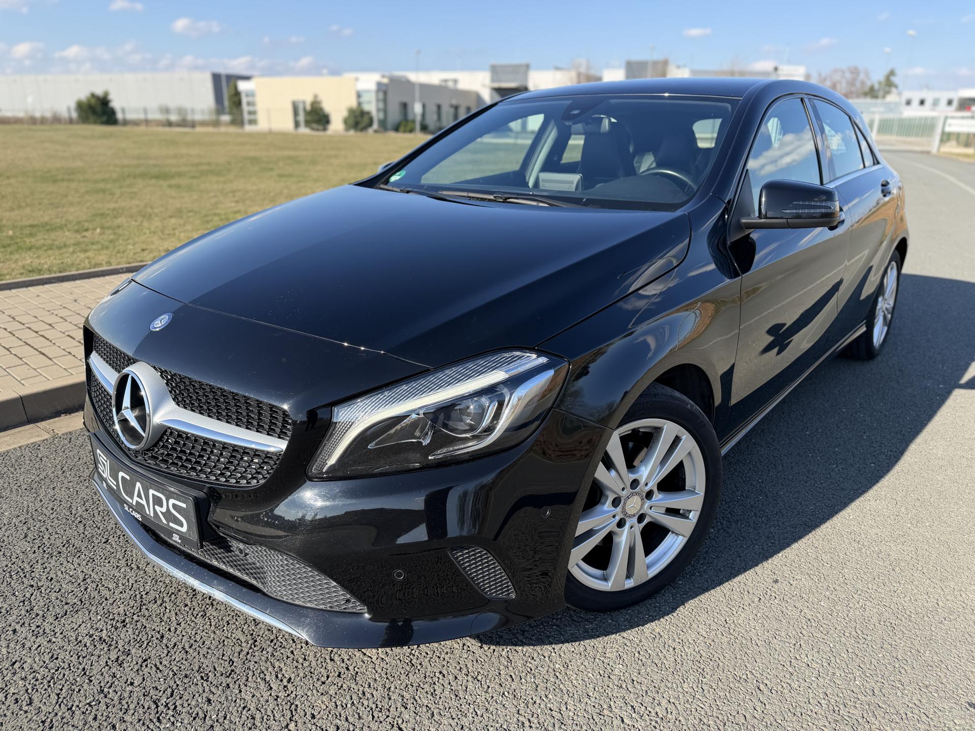 Mercedes-Benz Třídy A 180i SPORT LED NAVI SERVISKA