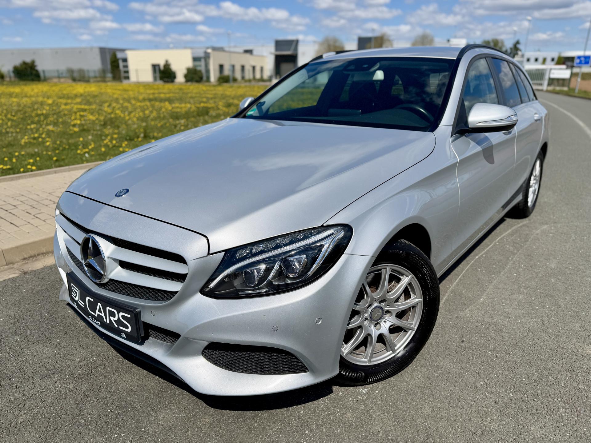 Mercedes-Benz Třídy C 200d FULL LED NAVIGACE 2X KOLA