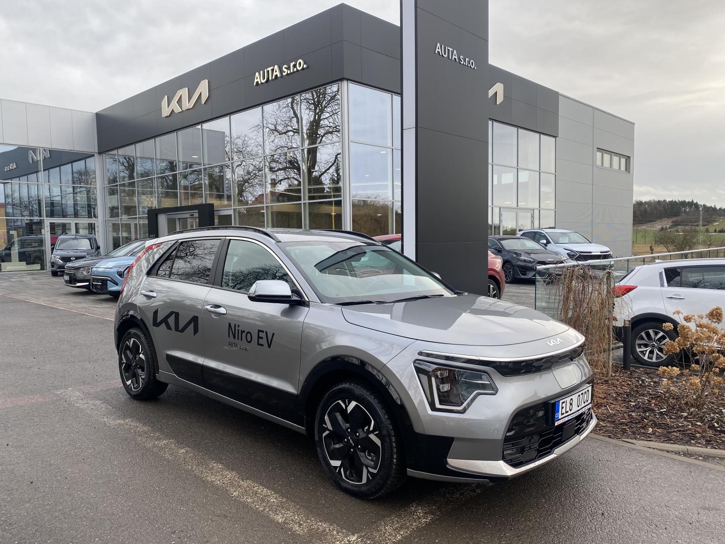 Kia e-Niro STYLE 150 KW+64,8 KWH