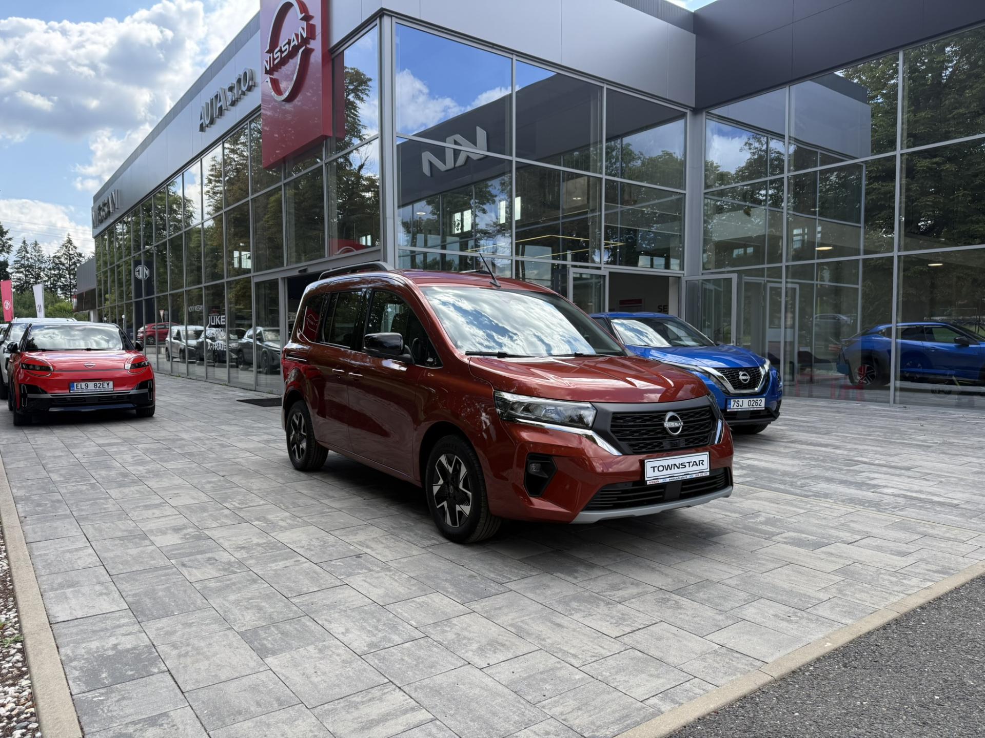 Nissan Townstar L1 1.3 DIG-T Tekna-Terracota