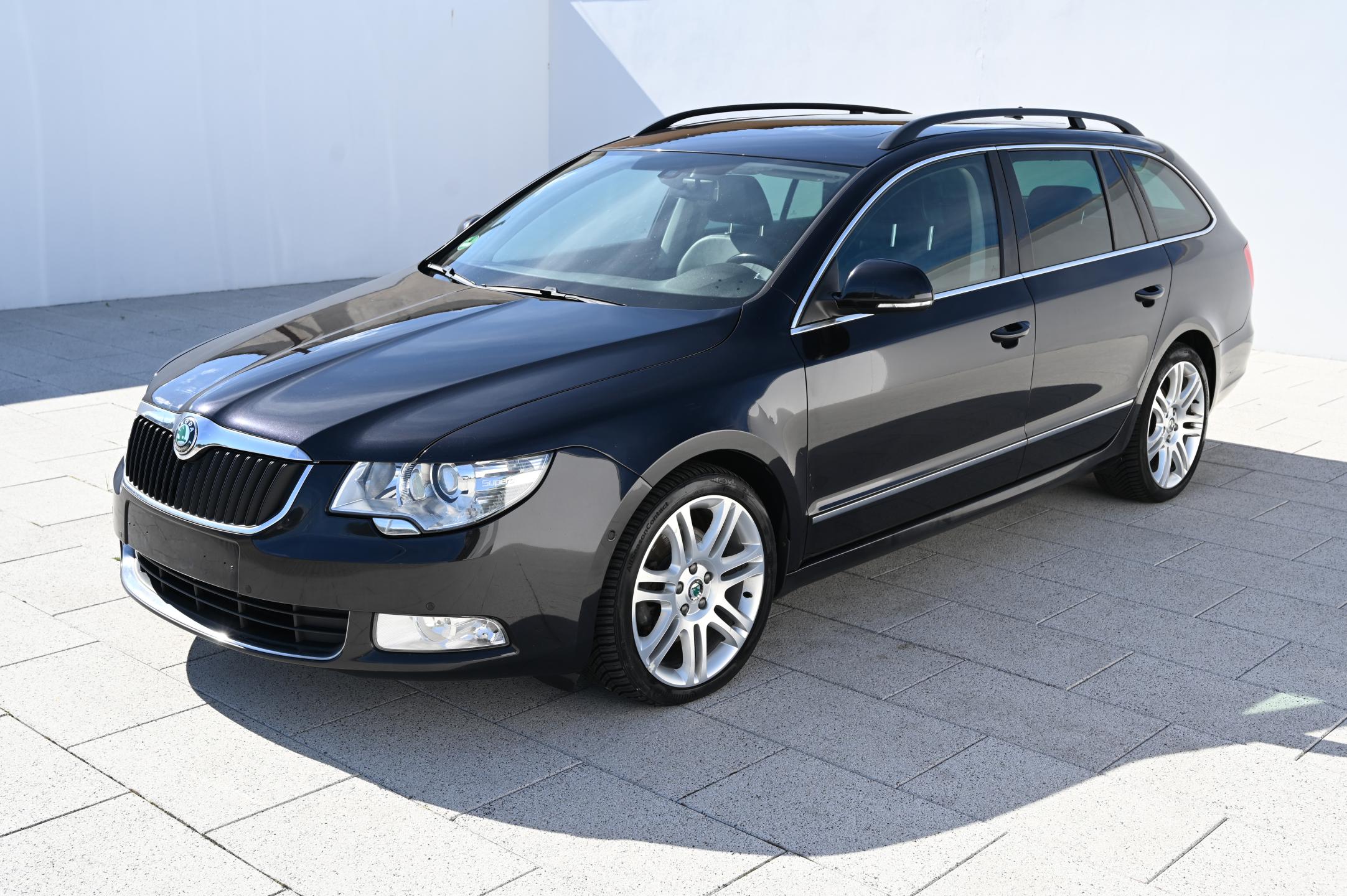 Škoda Superb 2.0TDI 125KW DSG Elegance 9/12