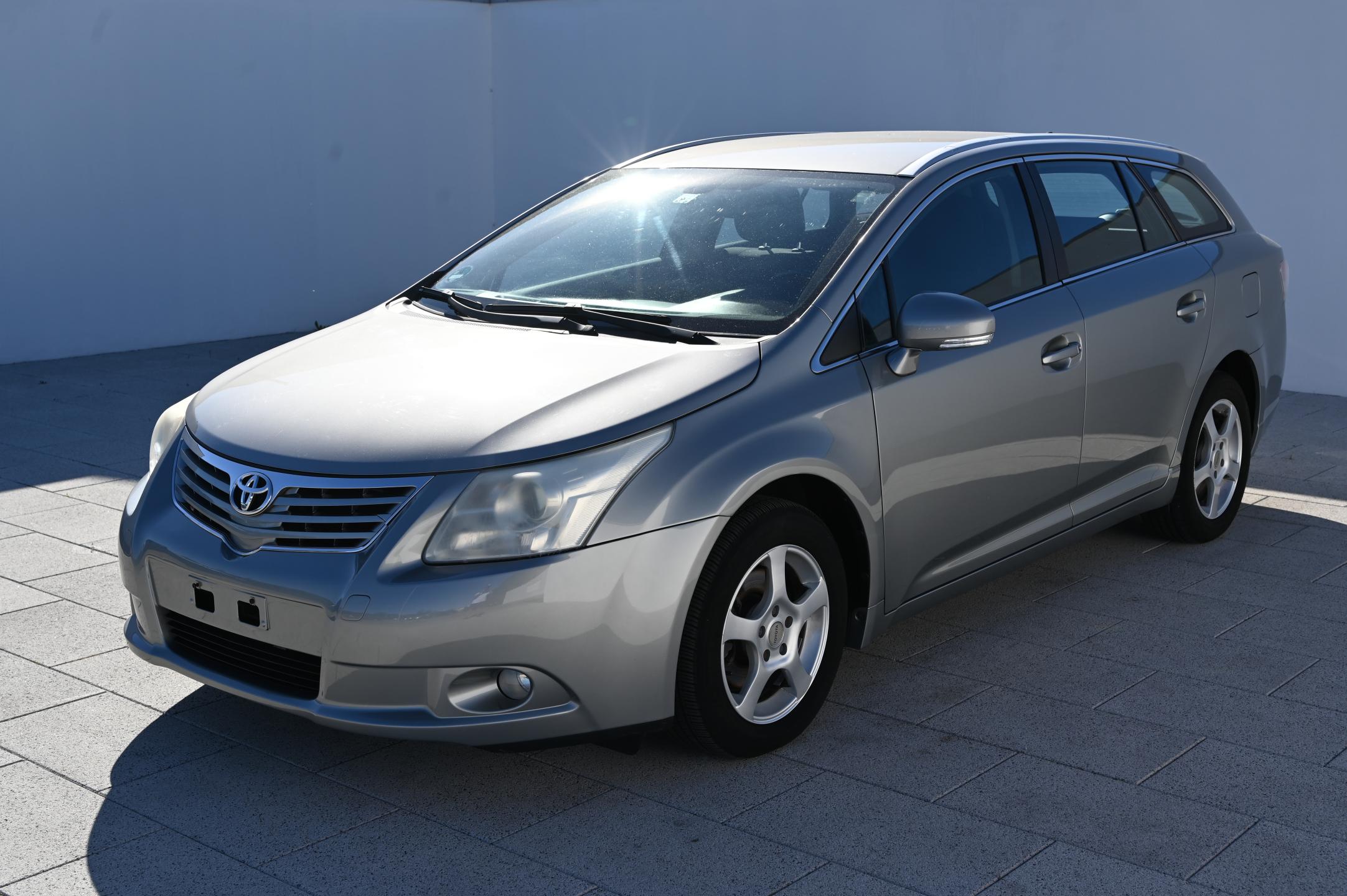Toyota Avensis 1.8 108KW Kombi rezervece