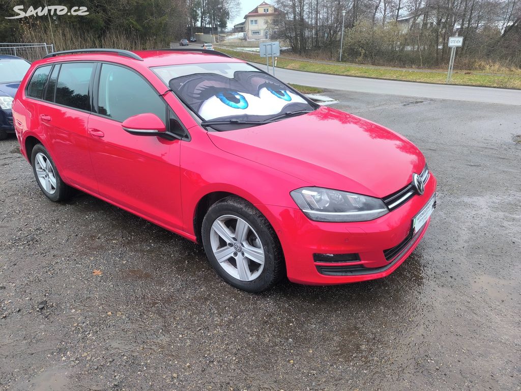 Volkswagen Golf 2.0TDI4X4,VÝBAVA,KRÁSNÝ,SERVIS