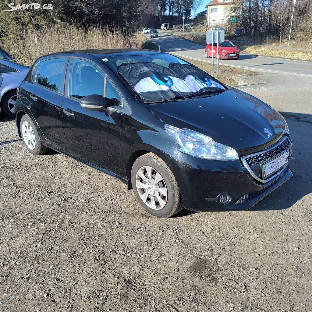 Peugeot 208 KRÁSNÝ,60TKM,1MAJ54L,SERVISKA