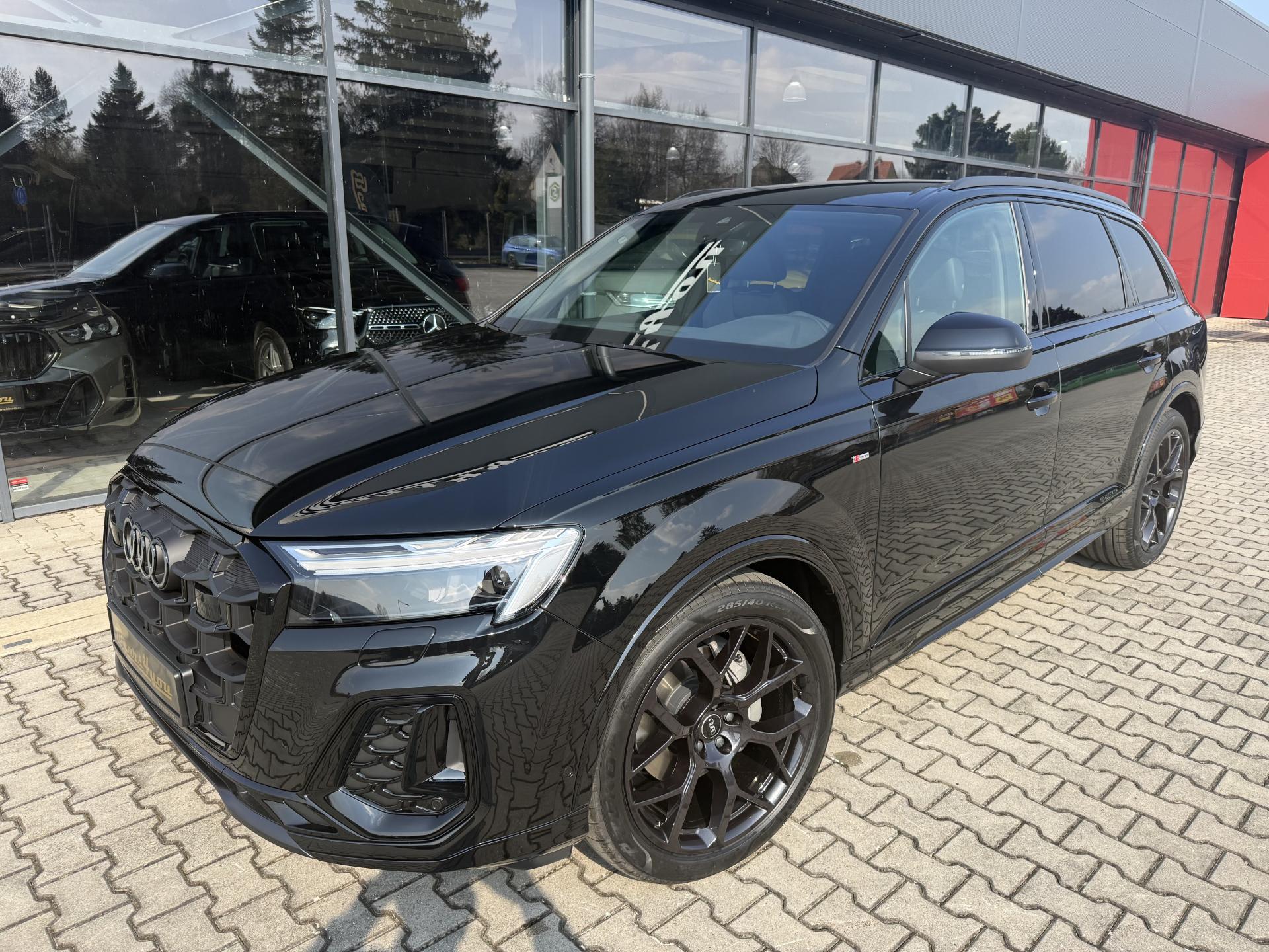 Audi Q7 50TDI 210kW S-LINE GRAVITY LED