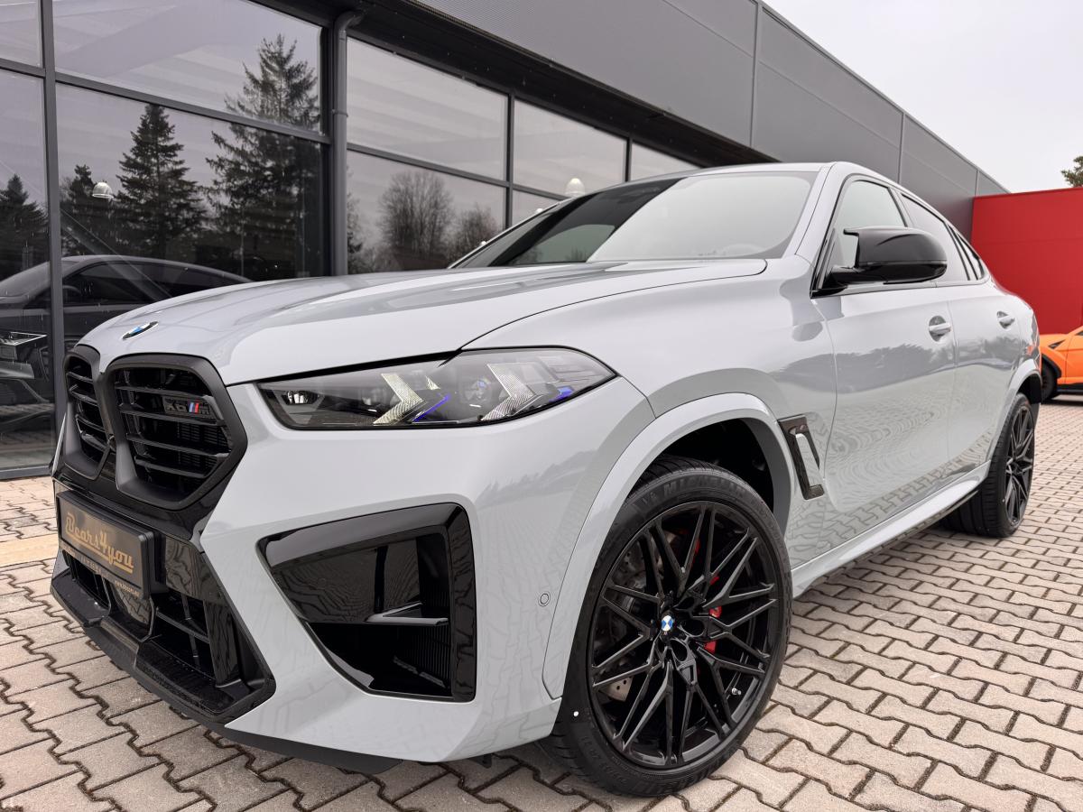 BMW X6 M COMPETITION 460kW CZ AKRAPOV