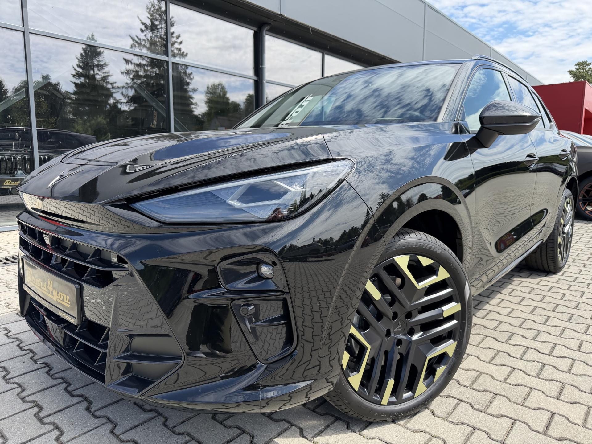 Cupra Terramar 2.0TSI 150kW 4WD TRIBE NT R20!